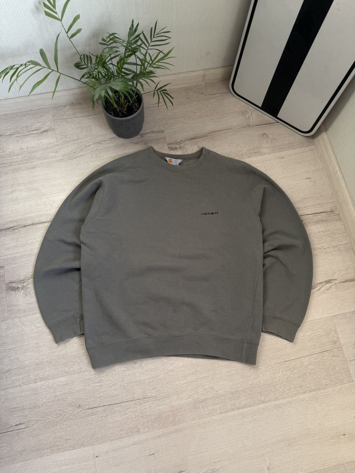 Carhartt × Vintage Vintag 90s Carhartt Wip Sweatshirt Small Logo Minimalist Y2k Size US L / EU 52-54 / 3 - 3 Thumbnail