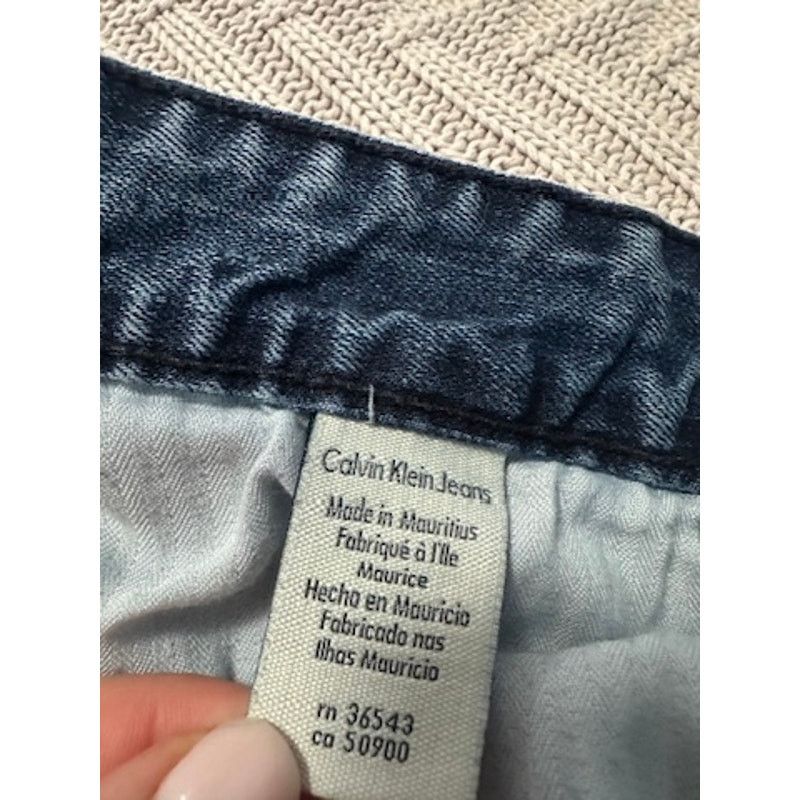 Calvin Klein Calvin Klein slim straight leg jeans size 32 Size US 32 / EU 48 - 8 Thumbnail