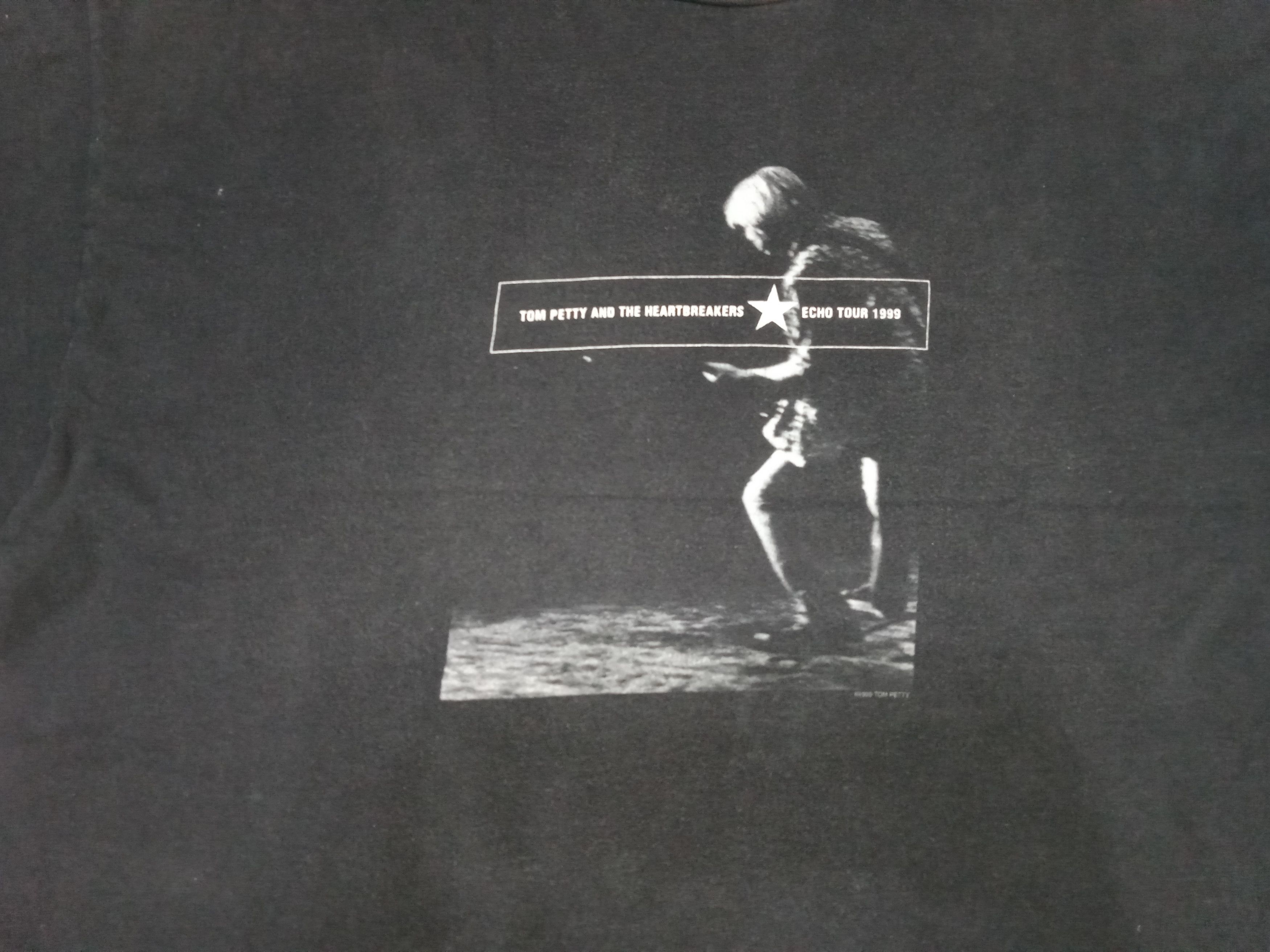 Band Tees Vintage 90s Tom Petty Echo Tour 1999 T Shirt Size US XL / EU 56 / 4 - 4 Thumbnail
