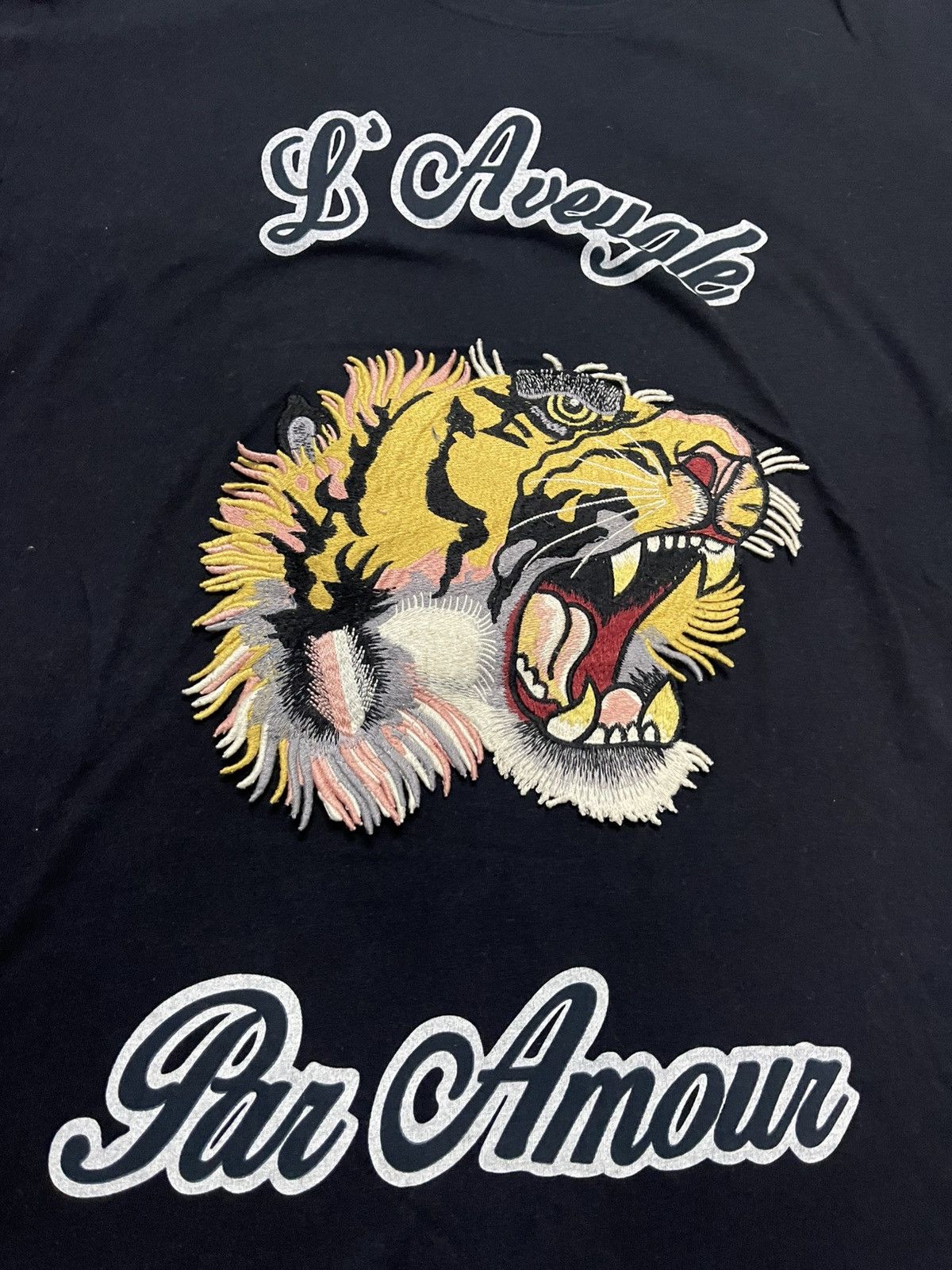 Gucci GUCCI LION EMBROIDERED “L’AVEUGLE PAR AMOUR” TEE VERY RARE Size US S / EU 44-46 / 1 - 4 Thumbnail