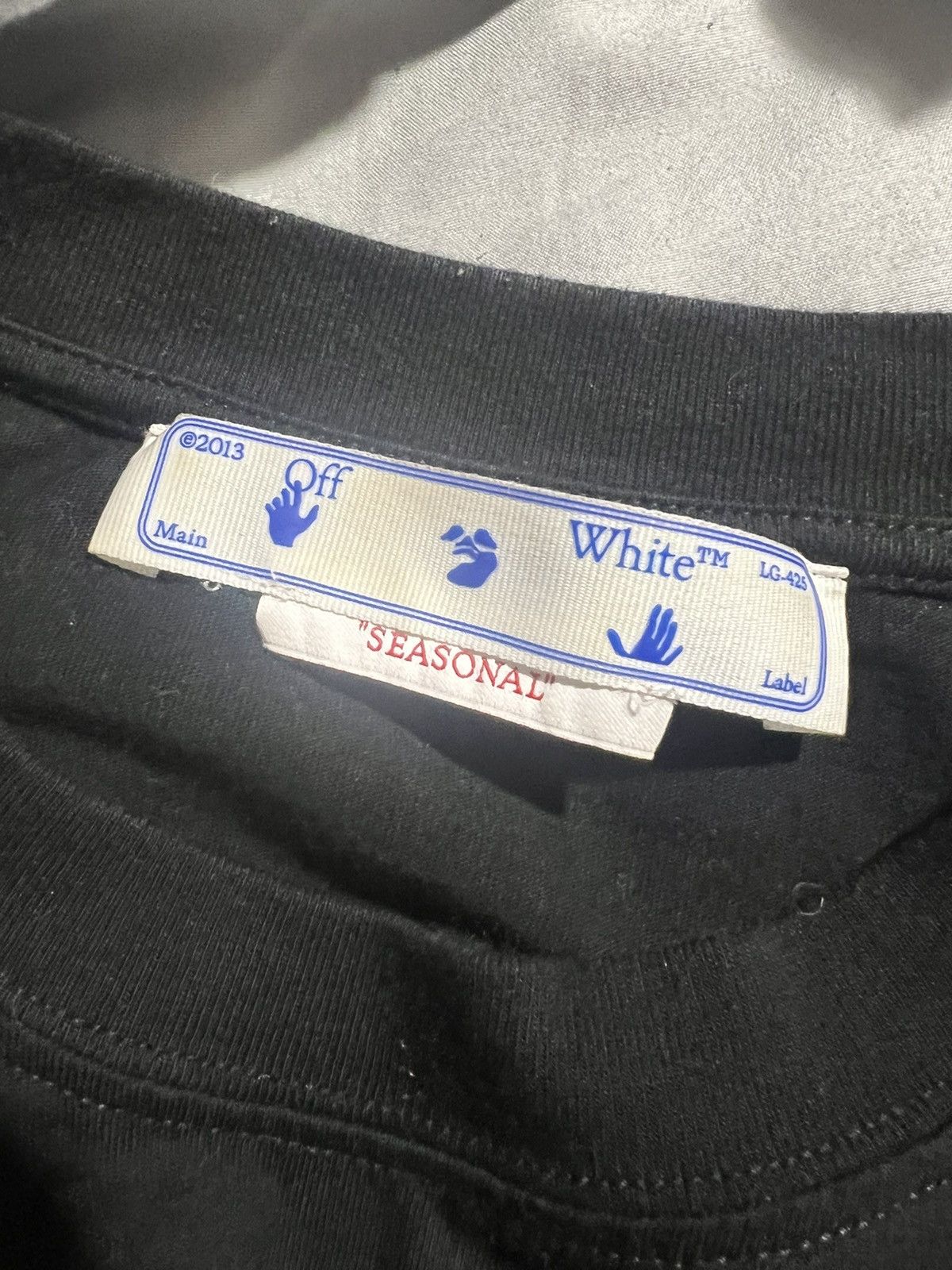 Off-White Off White Graffiti Tee Size US M / EU 48-50 / 2 - 6 Thumbnail