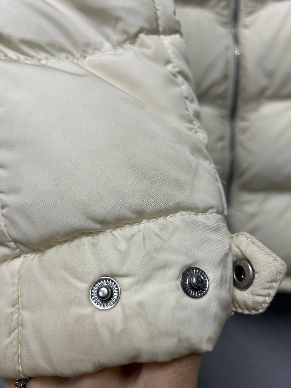 Prada Prada womens down jacket 2009 size 40 / M Size S / US 4 / IT 40 - 3 Thumbnail