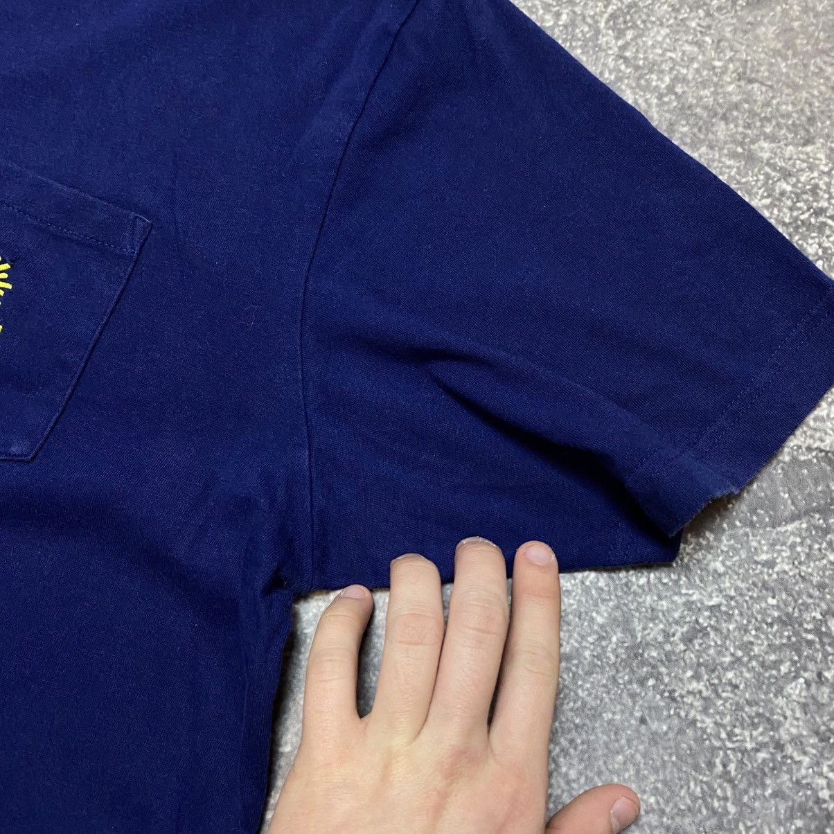 Uniqlo Designer Uniqlo x Keith Haring Big logo Basic tee Size US XL / EU 56 / 4 - 8 Thumbnail