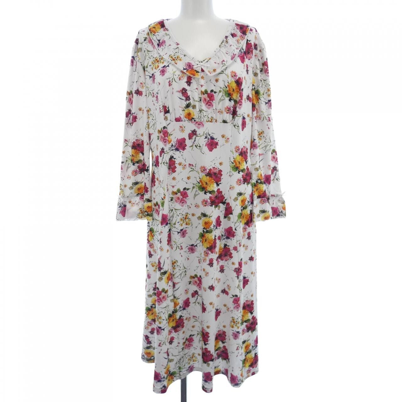 Other Other SUPER BEAUTY Dress Textile Dresses DUTY FREE for USA Size ONE SIZE - 1 Thumbnail