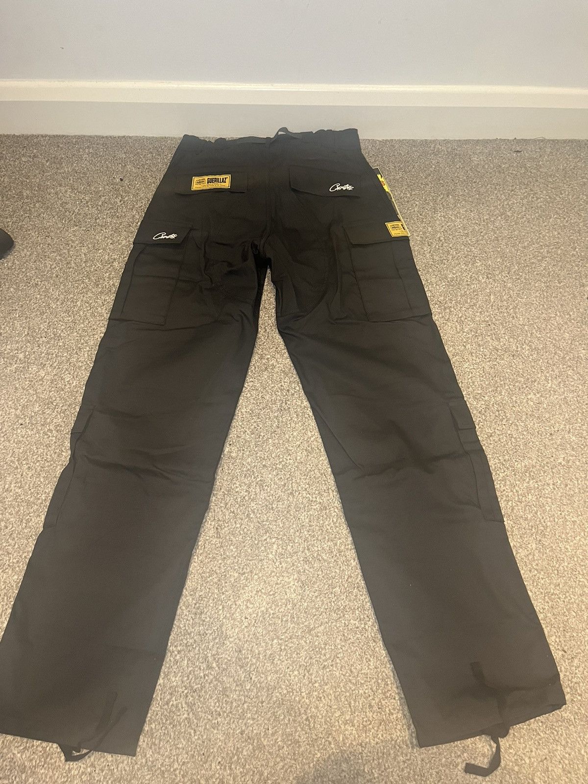 Other Corteiz alcatraz cargo trouser - black / white Size US 32 / EU 48 - 6 Thumbnail