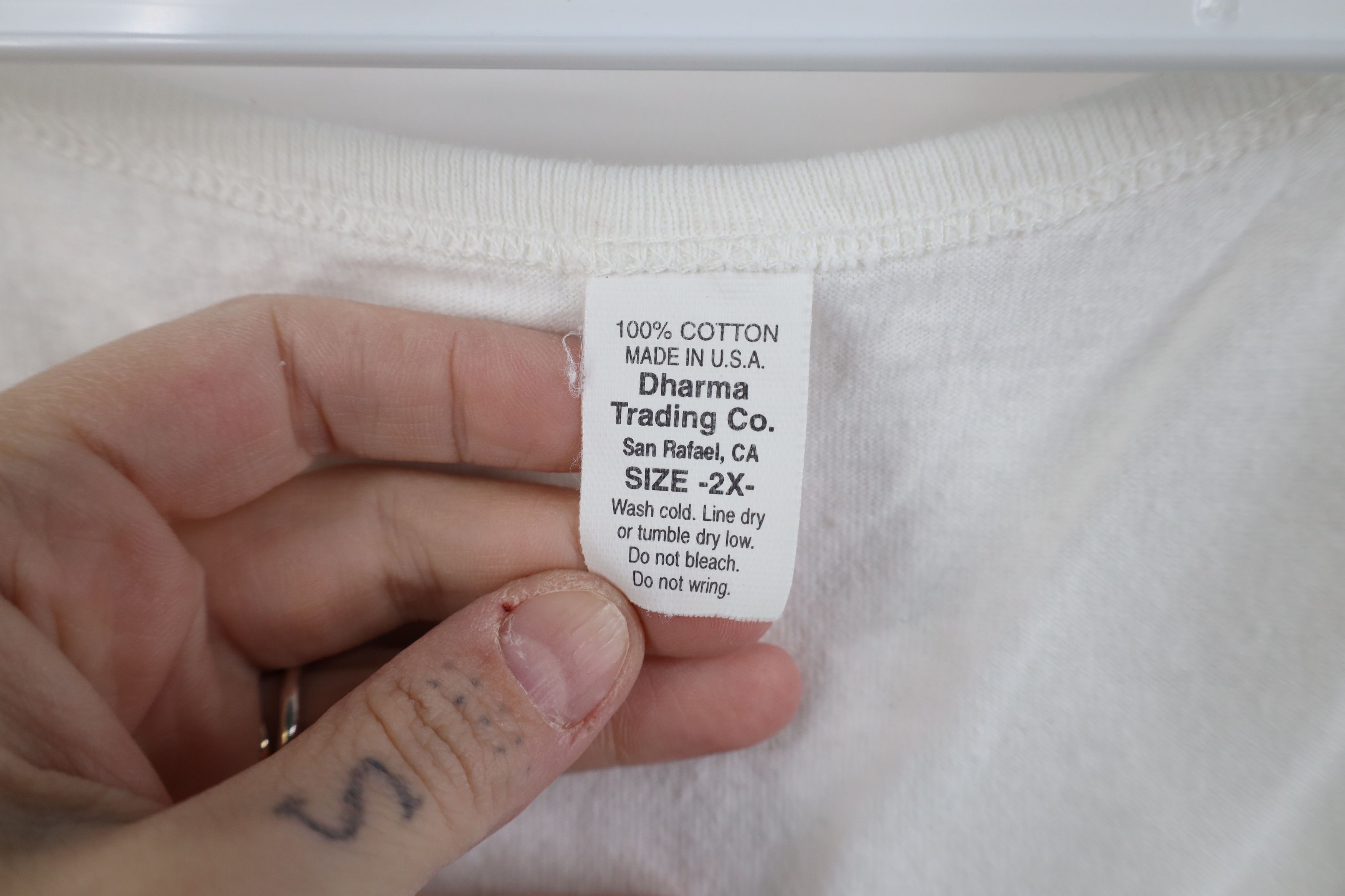 Vintage Vintage 90s Streetwear Cotton Tank Top T-Shirt White USA Size US XXL / EU 58 / 5 - 6 Thumbnail