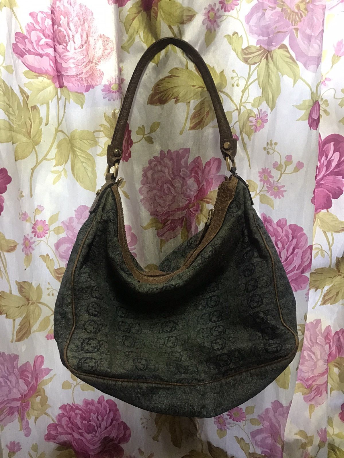Gucci Authentic Gucci Gg Pocket Bag Size ONE SIZE - 2 Thumbnail