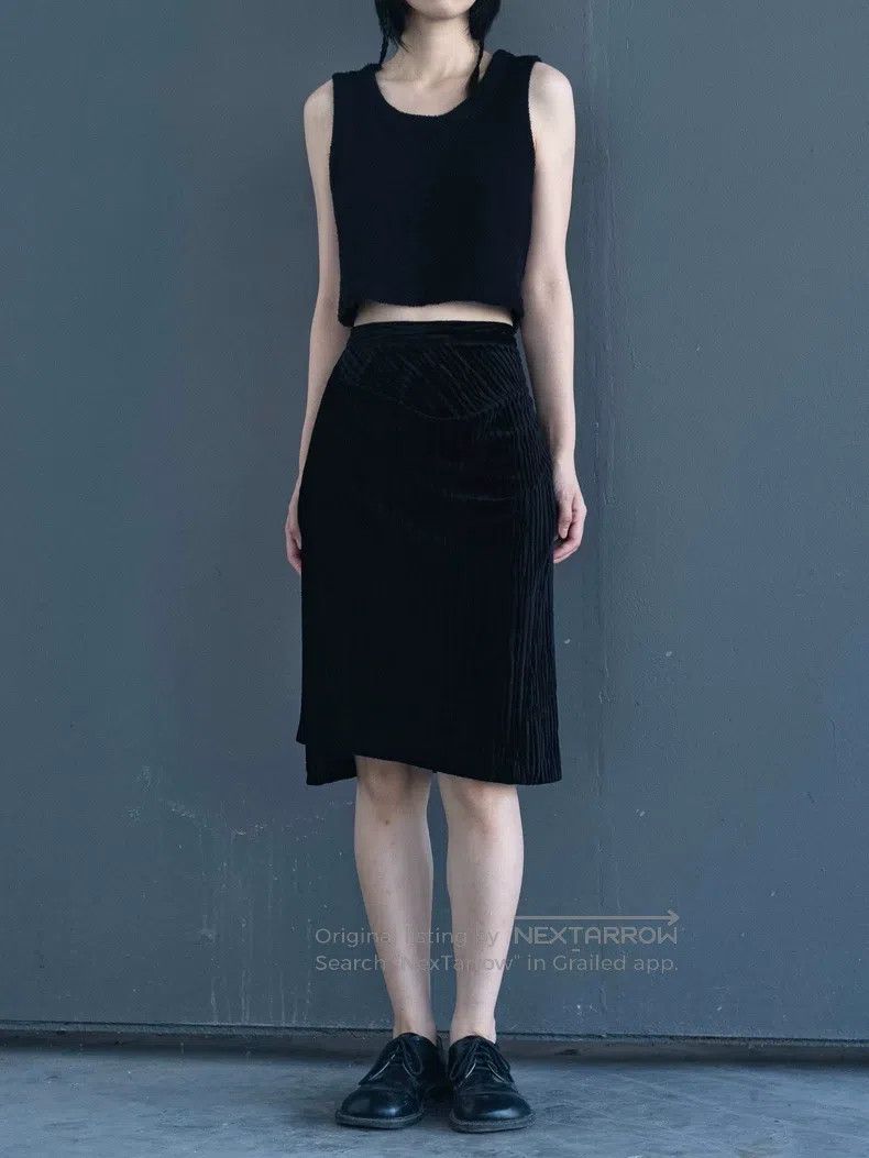Comme des Garcons Comme Des Garcons size M Black striped velvet skirt Size 23" - 3 Thumbnail