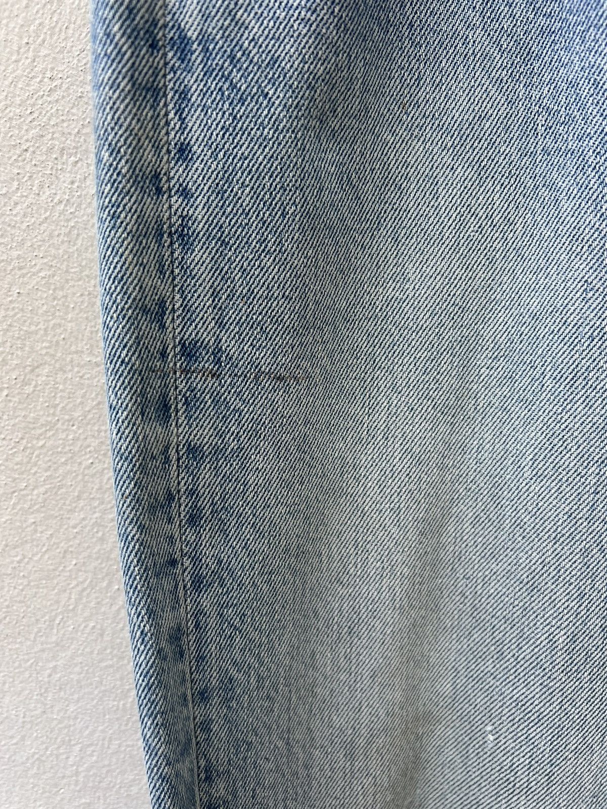 Levi's Vintage 80s Levi’s 501 Ripped Faded Blue Denim Jeans Size US 34 / EU 50 - 8 Thumbnail