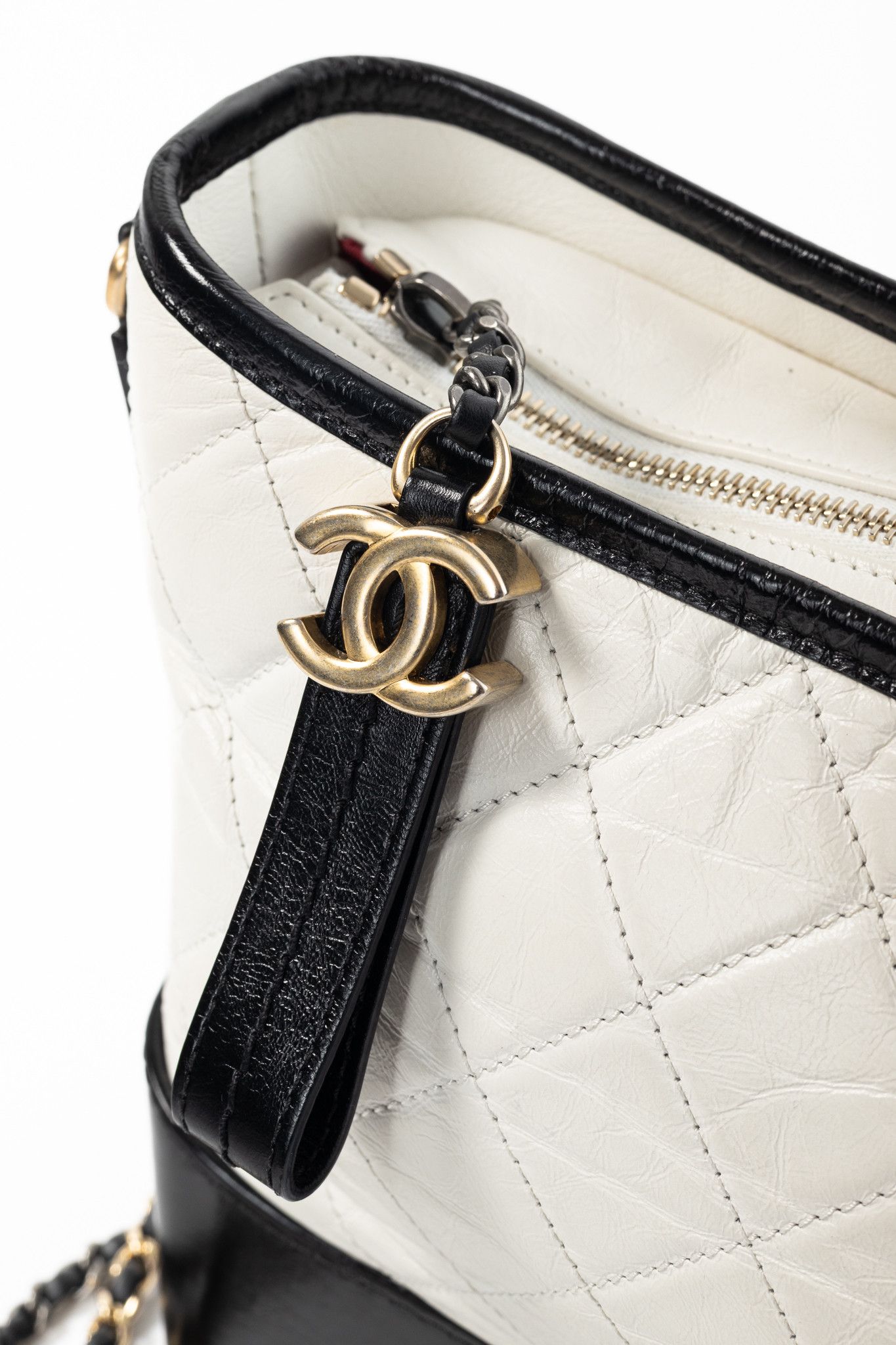 Chanel Chanel Medium Gabrielle Hobo Aged Calfskin Quilted Bag Size ONE SIZE - 11 Thumbnail