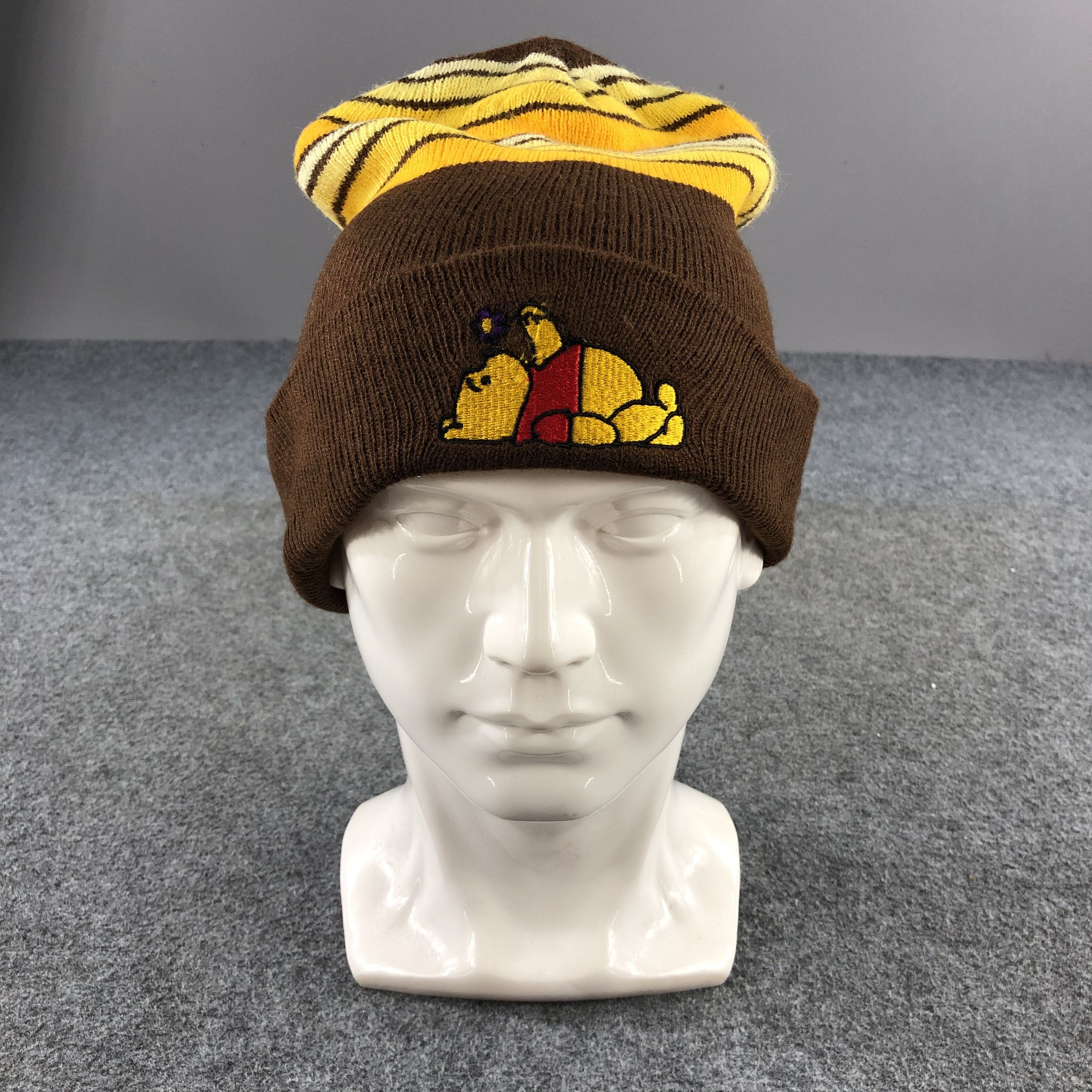 Disney Pooh Bee Beanie Snowcap Snow Hat B444 Size ONE SIZE - 1 Thumbnail