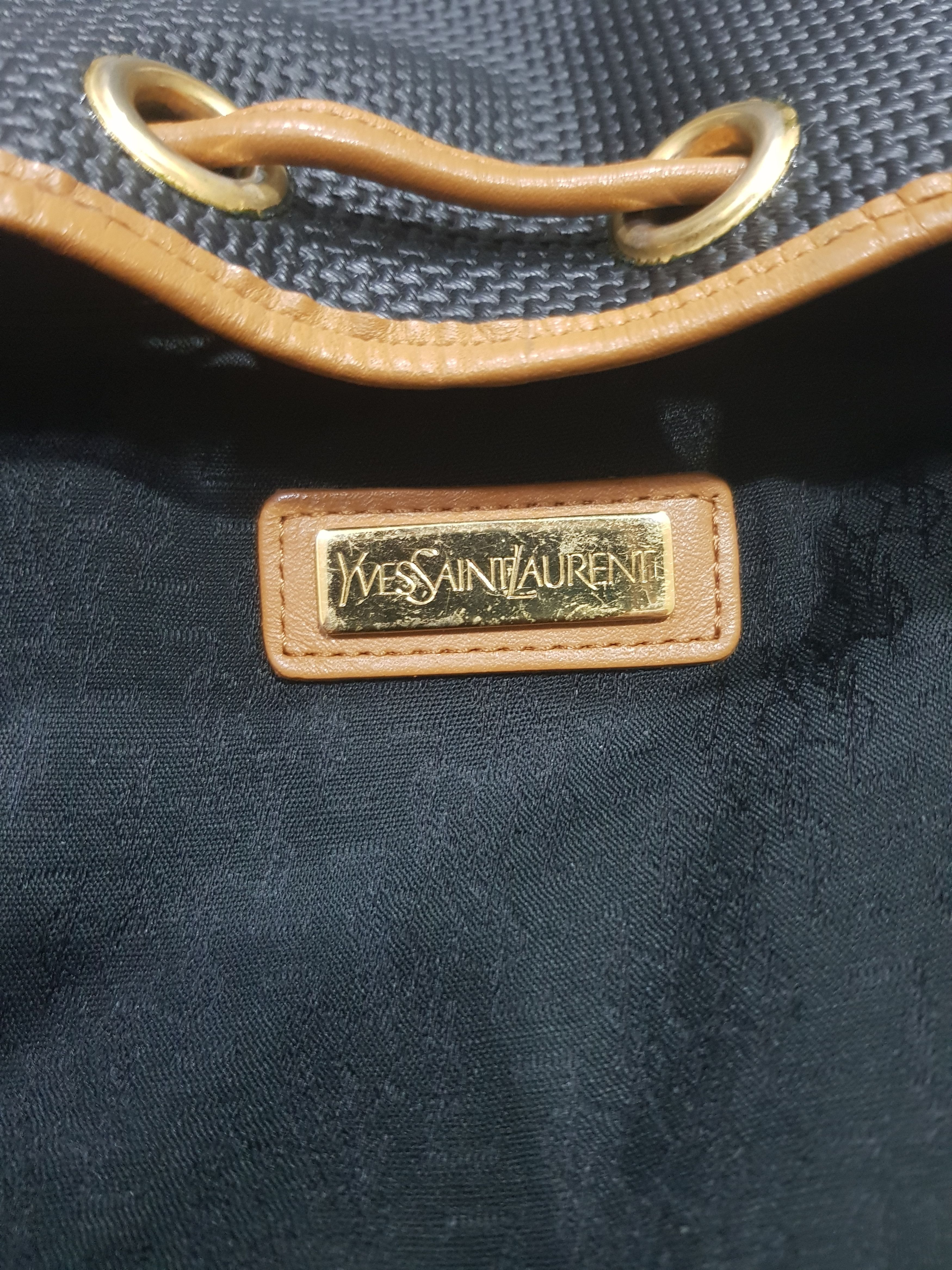 Yves Saint Laurent New Old Stock Saint Laurent YSL Black Drawstring Shoulder Size ONE SIZE - 14 Thumbnail