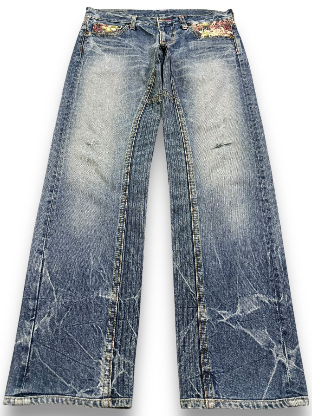 Japanese Brand Vintage Eternal Floral Cracked Washed Distressed Jeans Size US 30 / EU 46 - 1 Thumbnail