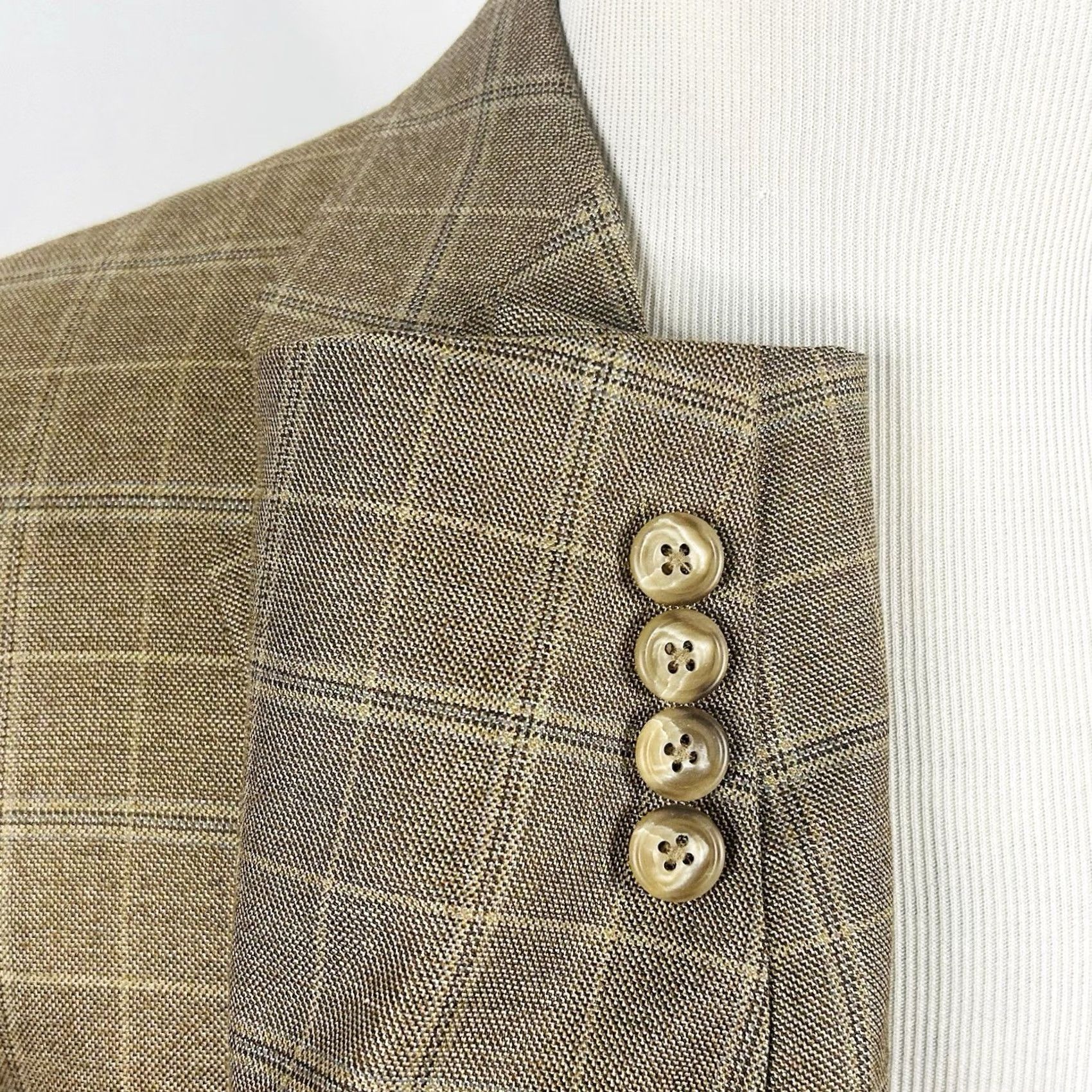 Vintage Hickey Freeman Sport Coat Beige Plaid Wool Silk Two-Button Double Vented 40R Mens Regular Jacket Size US XS / EU 42 / 0 - 5 Thumbnail