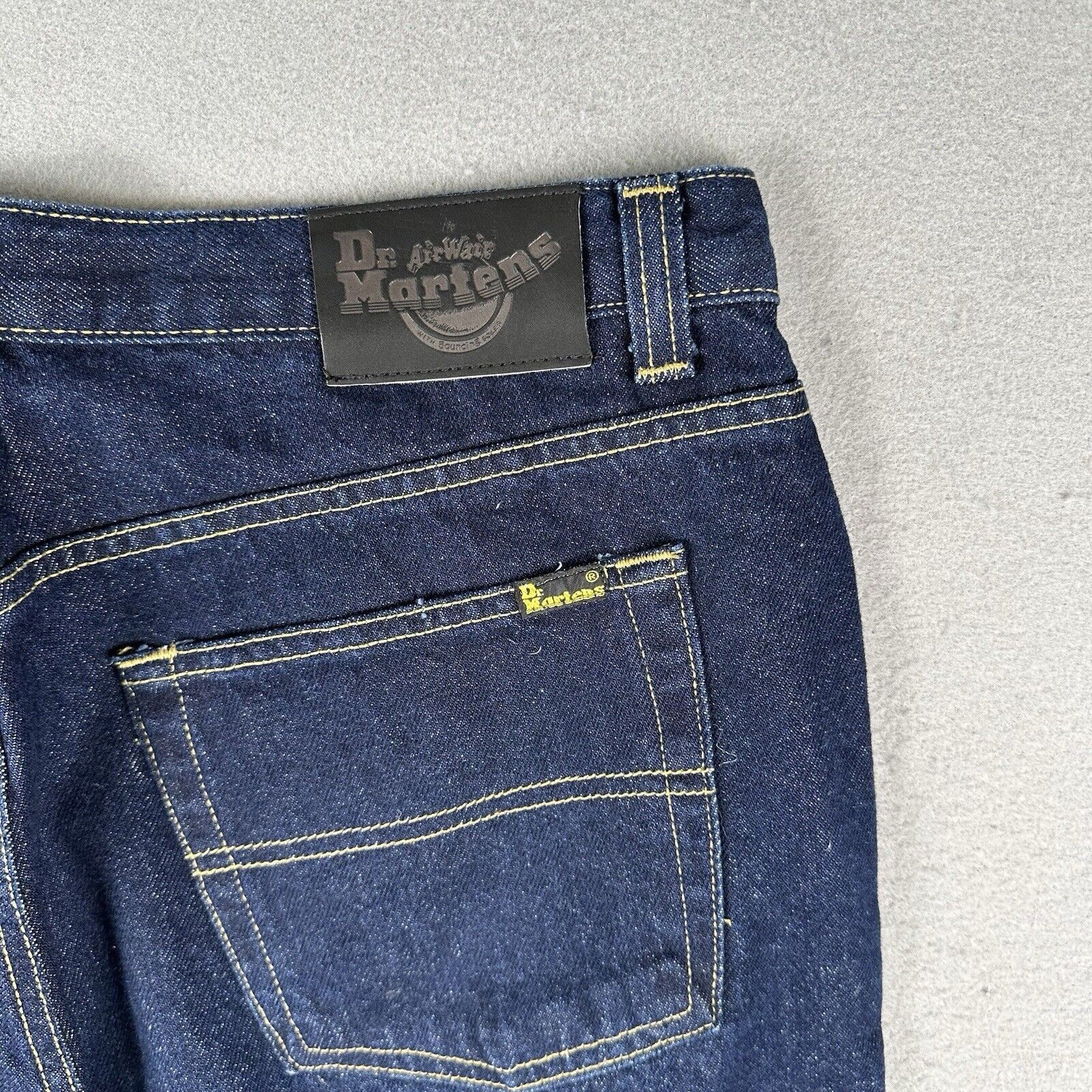 Dr. Martens Dr Marten Air Wair Relaxed Fit Jeans Men’s 36x32 Blue Denim Size US 36 / EU 52 - 17 Thumbnail