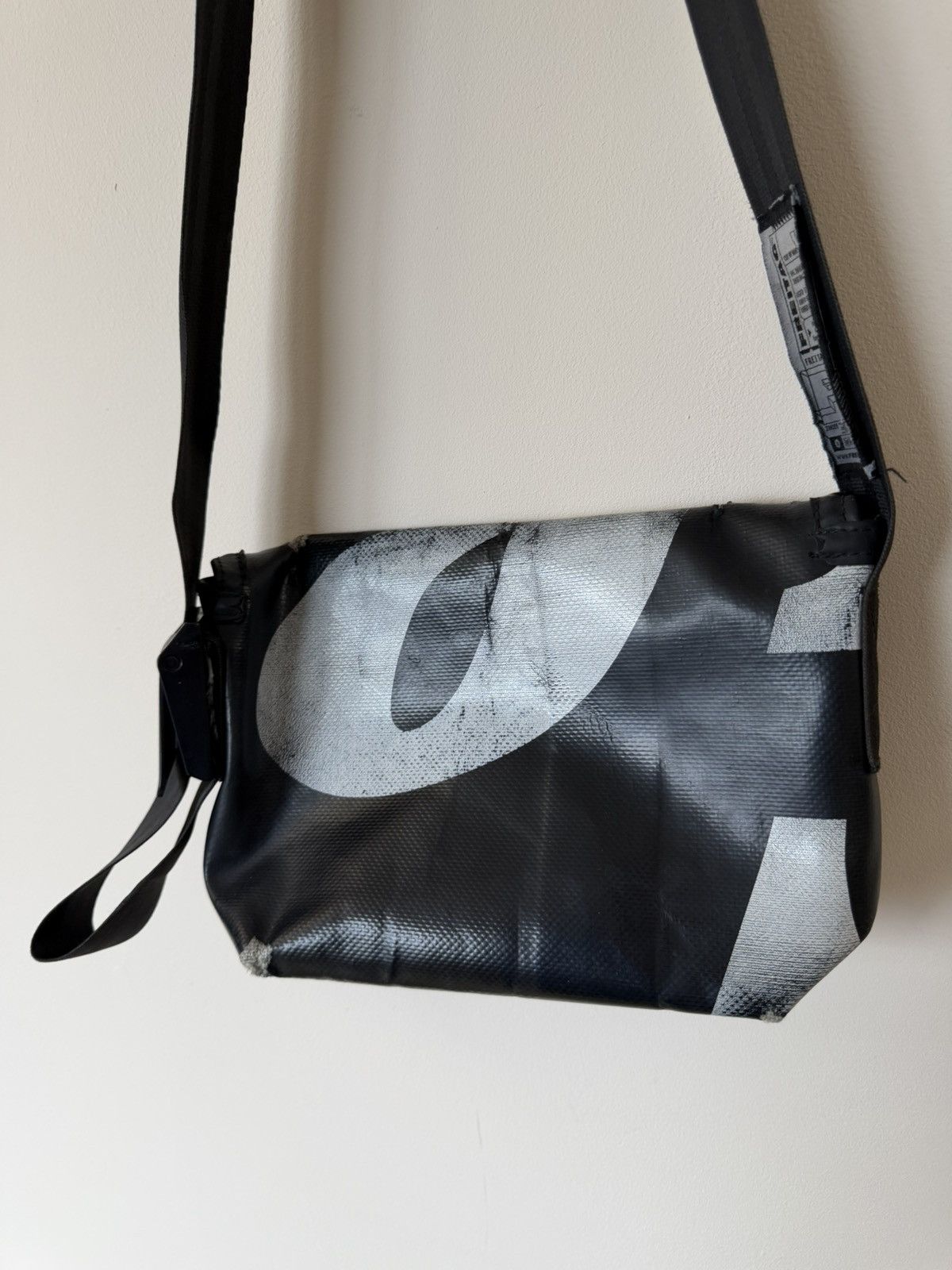 Freitag Freitag Recycled Black Crossbody Messenger Bag Size ONE SIZE - 9 Thumbnail