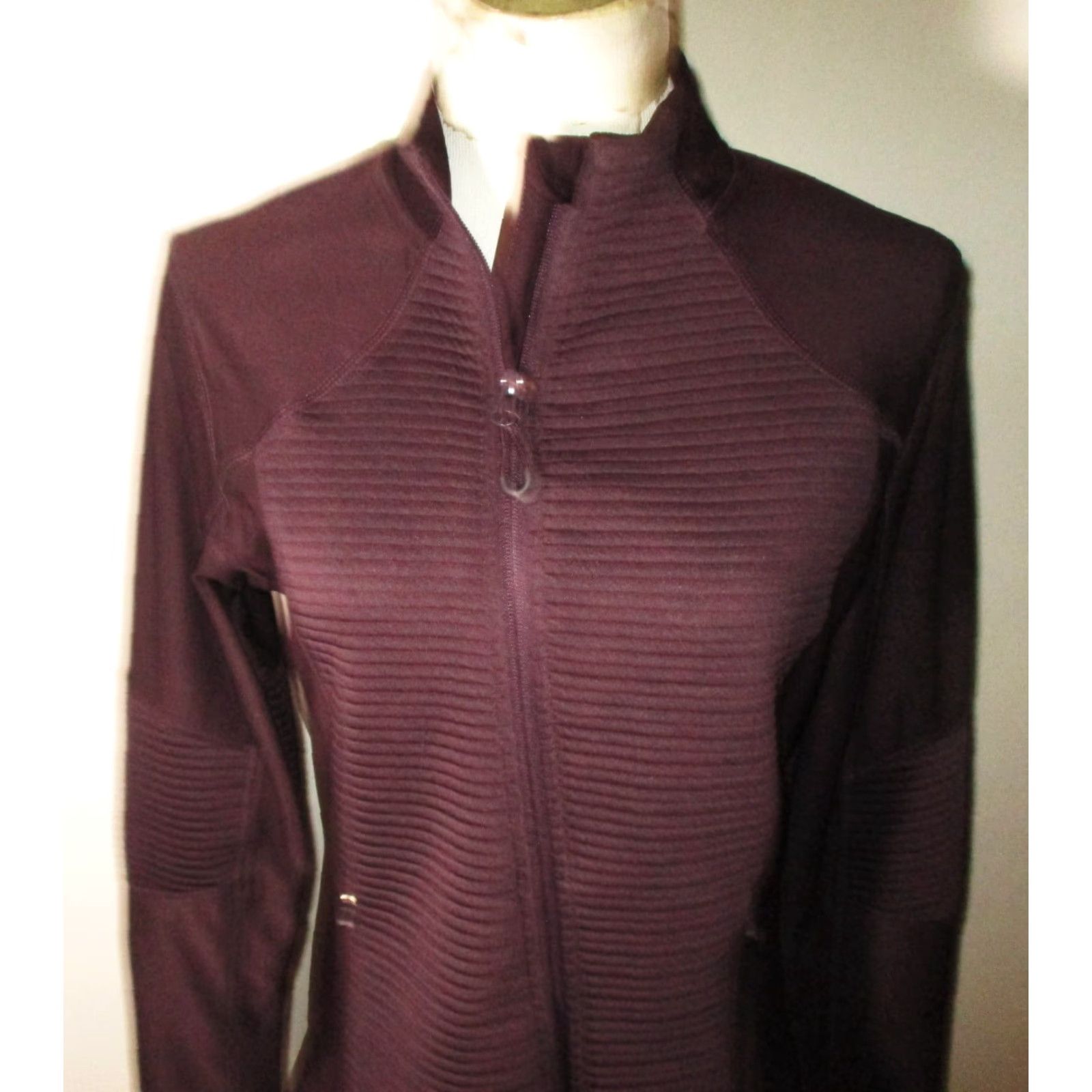 Vintage MONDETTA Burgundy Full Zip Compression Jacket Women's M/L Sized Jacket Long Sleeve Mens? Women Size M / US 6-8 / IT 42-44 - 3 Thumbnail