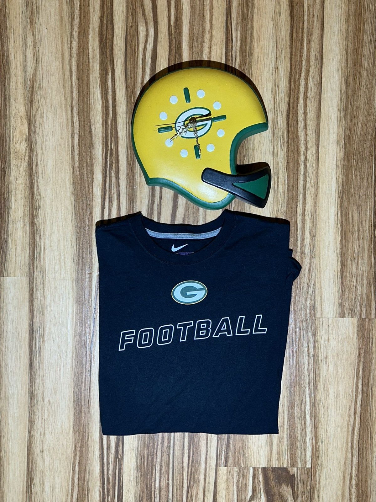 NFL Vintage 1996 GreenBay Packers Ceramic Clock Free XL shirt Size US XL / EU 56 / 4 - 1 Thumbnail