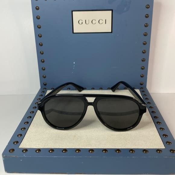 Gucci GUCCI GG0767S aviator sunglass comes in a shiny black frame Size ONE SIZE - 5 Thumbnail