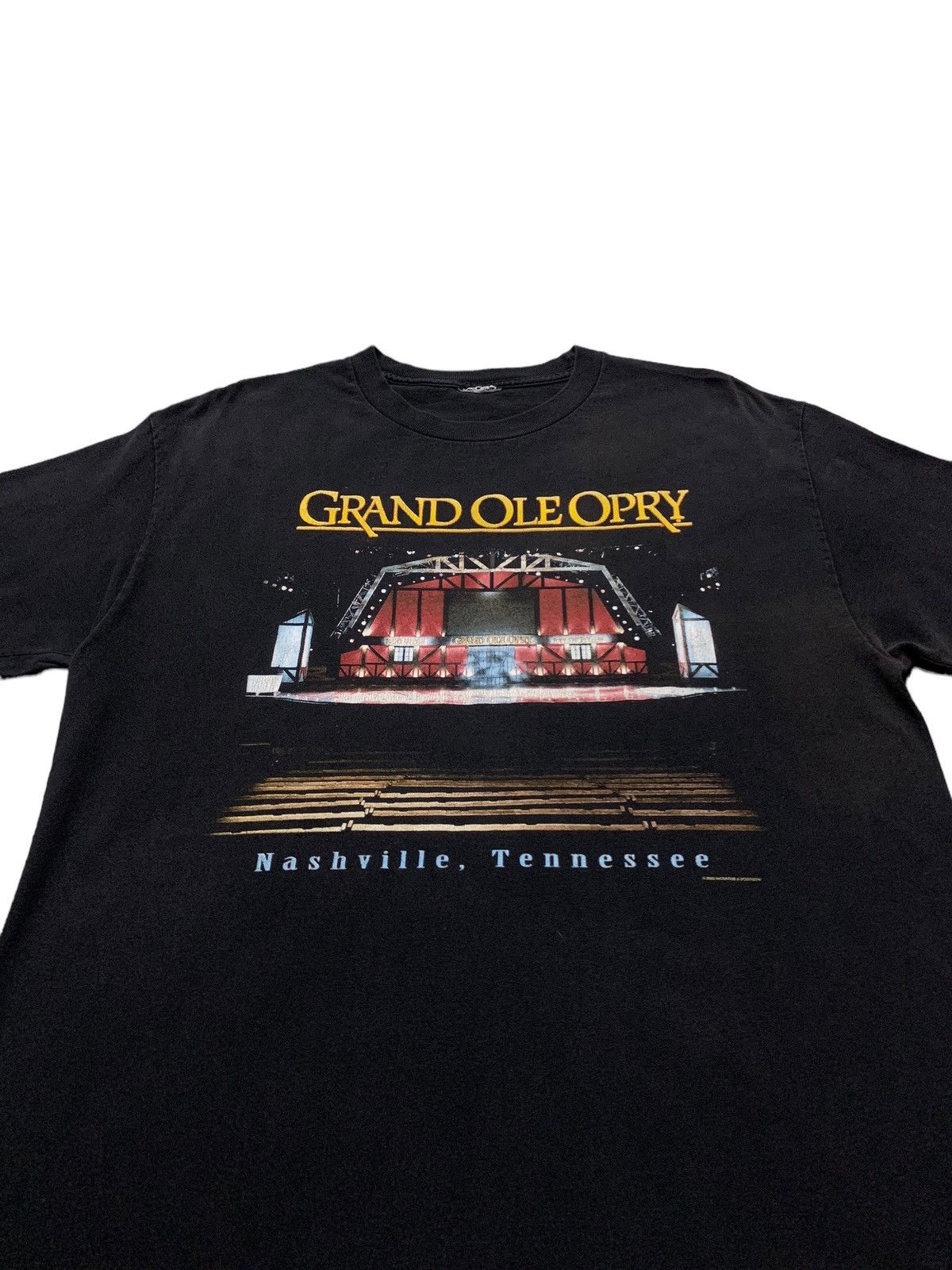 Band Tees × Vintage Vintage 2000 Grand Ole Opry Nasville, TN Sun Faded Tshirt Size US M / EU 48-50 / 2 - 3 Thumbnail