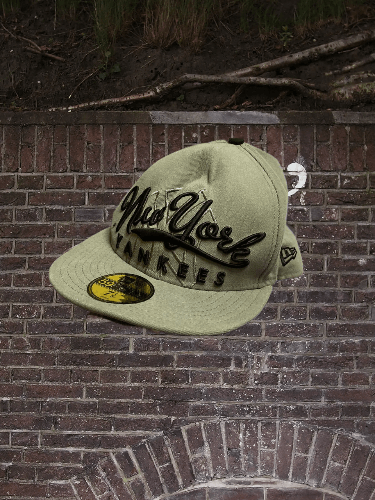 New Era Sunfaded NY Yankees New Era Cap Size ONE SIZE - 1 Thumbnail