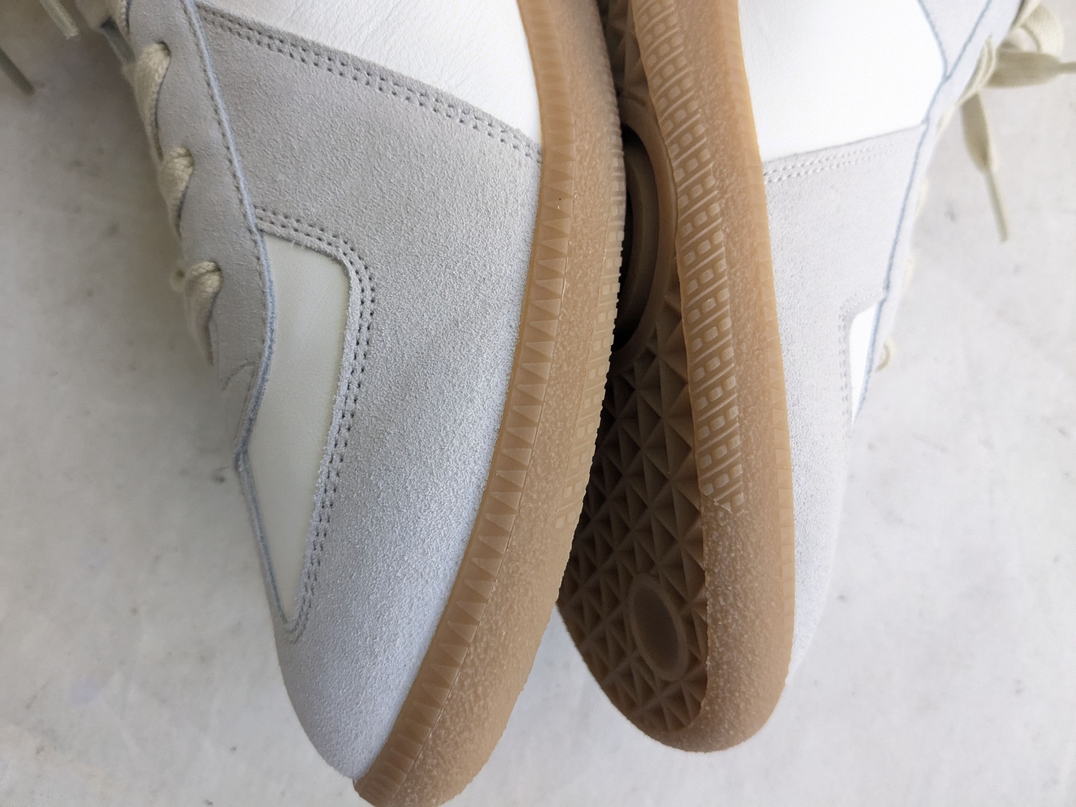 Maison Margiela Maison Margiela GAT Replica White Gray 16 49 Low Size US 15 / EU 48 - 11 Thumbnail