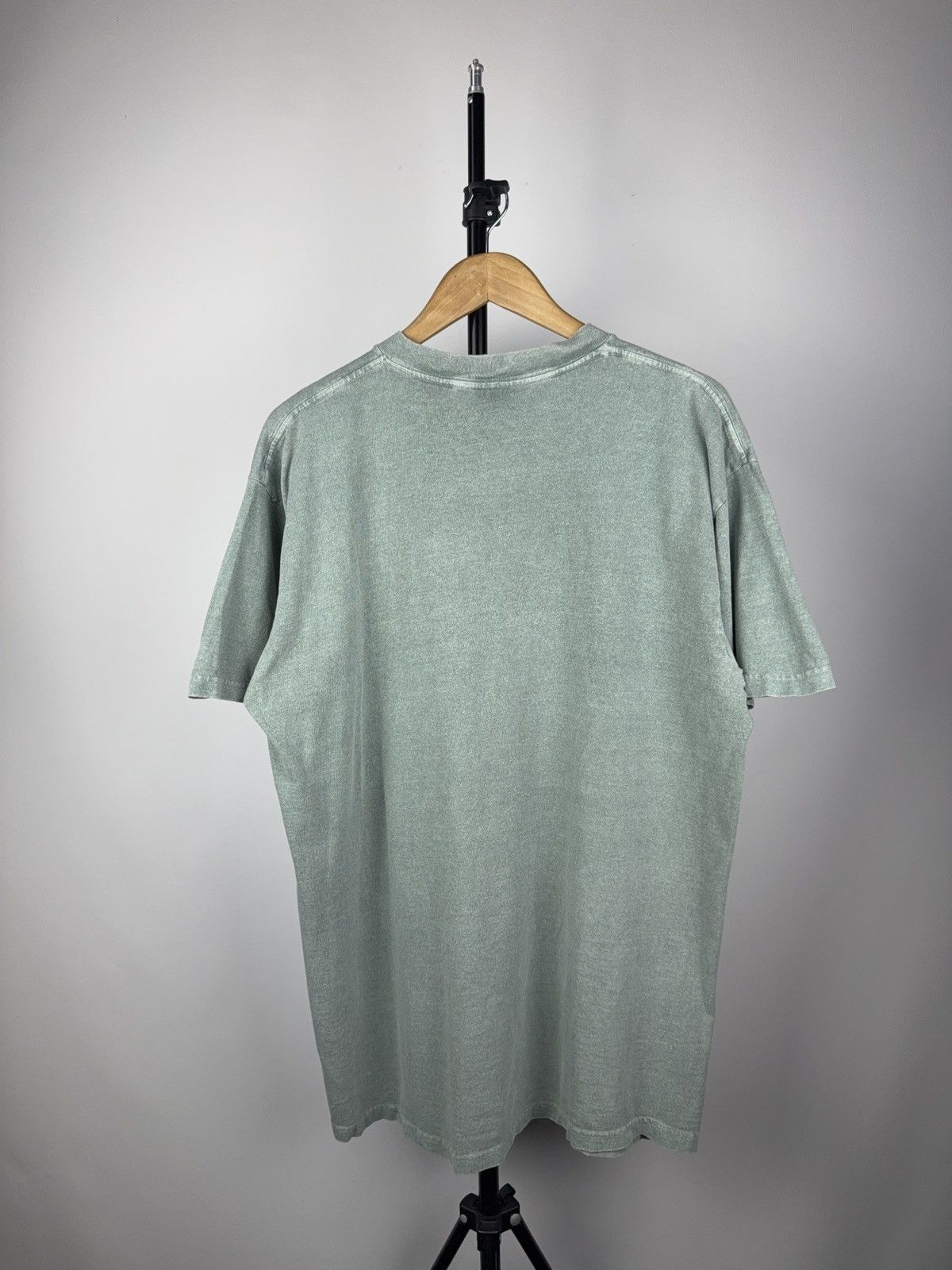 Vintage Vintage 90s USA Leave only footprints BRYCE CANTON T-Shirt Size US L / EU 52-54 / 3 - 7 Thumbnail