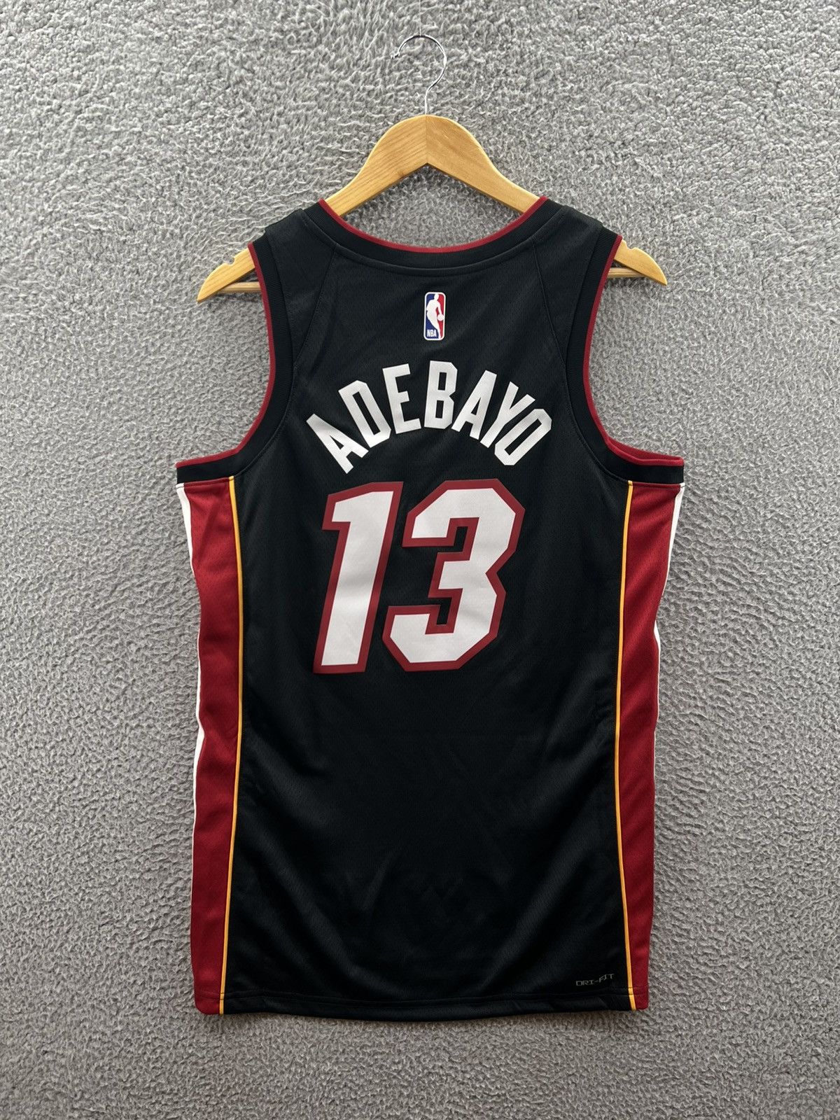 Nike Nike Miami Basketball Jersey Adebayo DN2011-014 Icon Edition Size US M / EU 48-50 / 2 - 2 Thumbnail