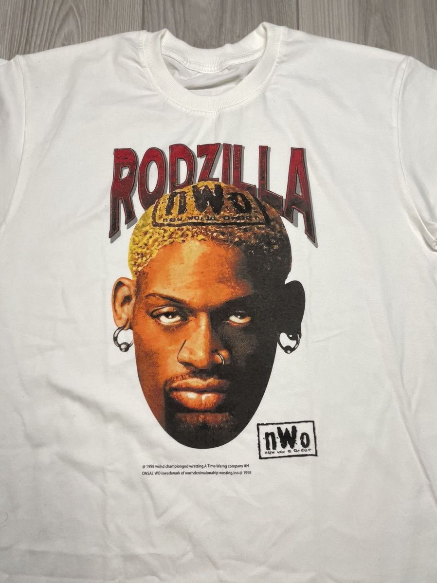 NBA × Rap Tees × Vintage NBA Dennis Rodman rodzilla bootleg 1998 big face Size US M / EU 48-50 / 2 - 3 Thumbnail