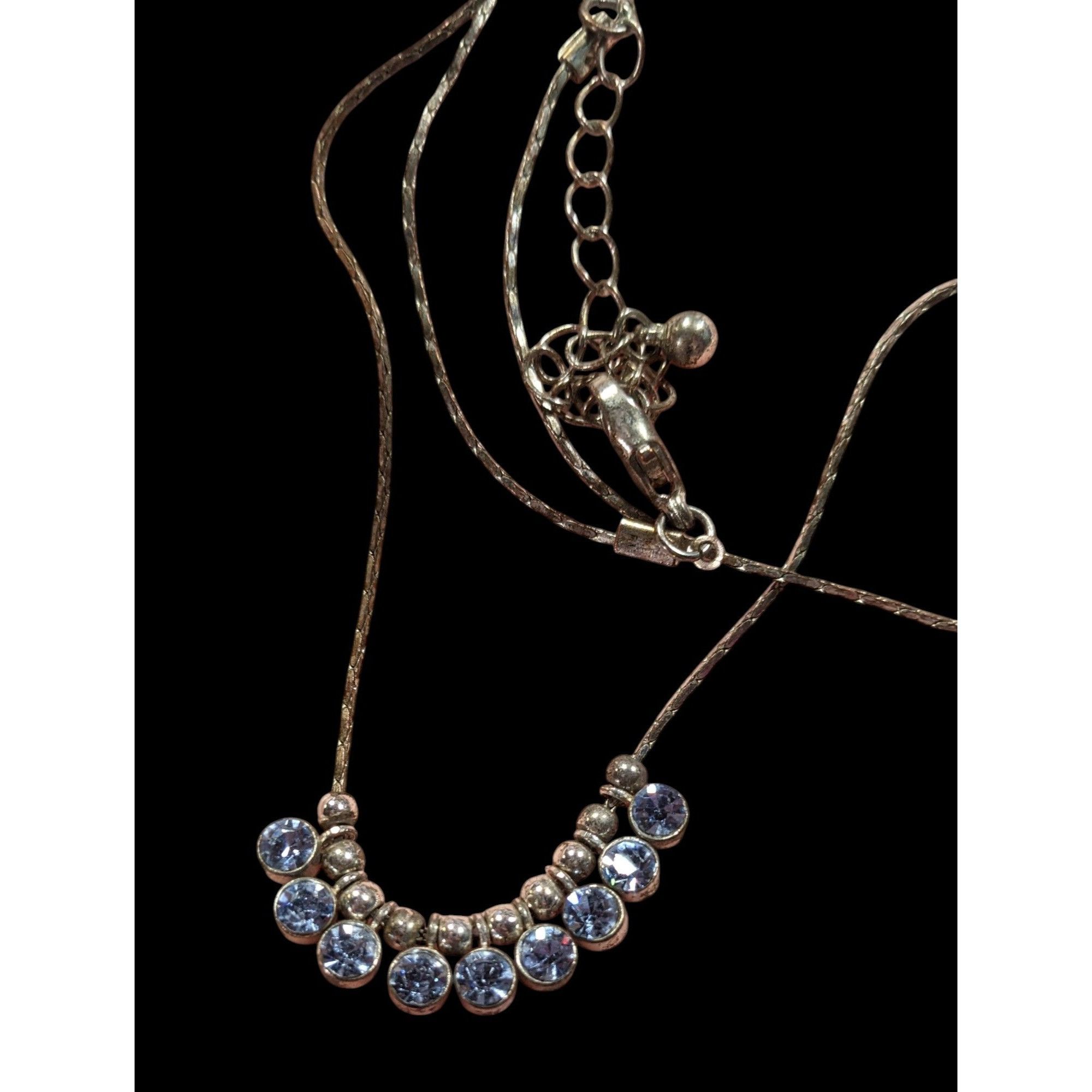 Other Simple Elegant Blue Gemmed Silver Tone Necklace Size ONE SIZE - 3 Thumbnail