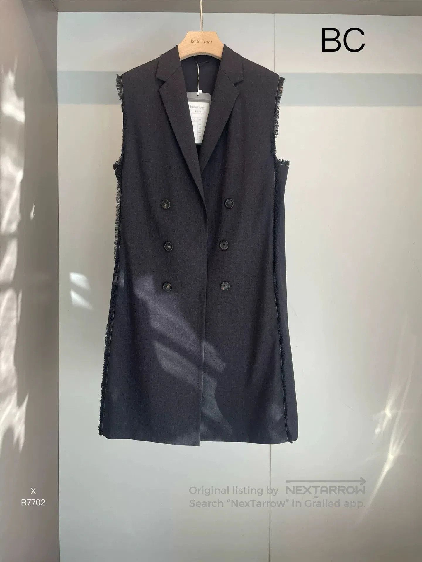 Brunello Cucinelli Brunello Cucinelli Beaded Sleeveless Vest. Size US S / EU 44-46 / 1 - 1 Thumbnail