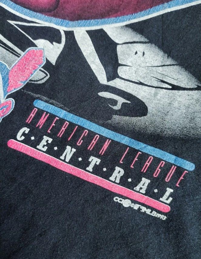 MLB × Vintage Vintage Cleavland Indians Full Logo 90's T-shirt Size US XL / EU 56 / 4 - 6 Thumbnail