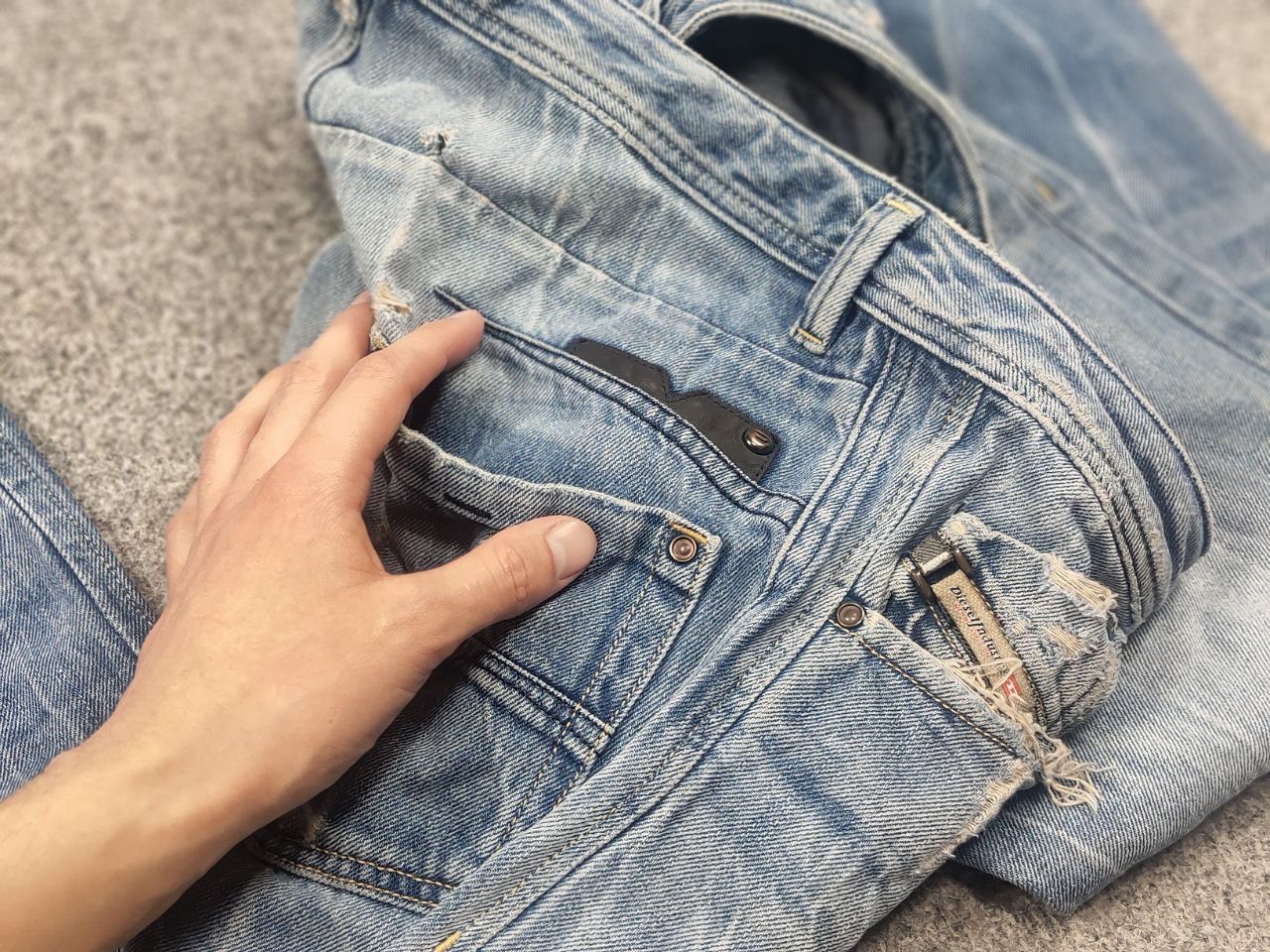 Diesel Vintage Diesel Industries Darron Eyecons Jeans Denim LGB Size US 32 / EU 48 - 15 Thumbnail