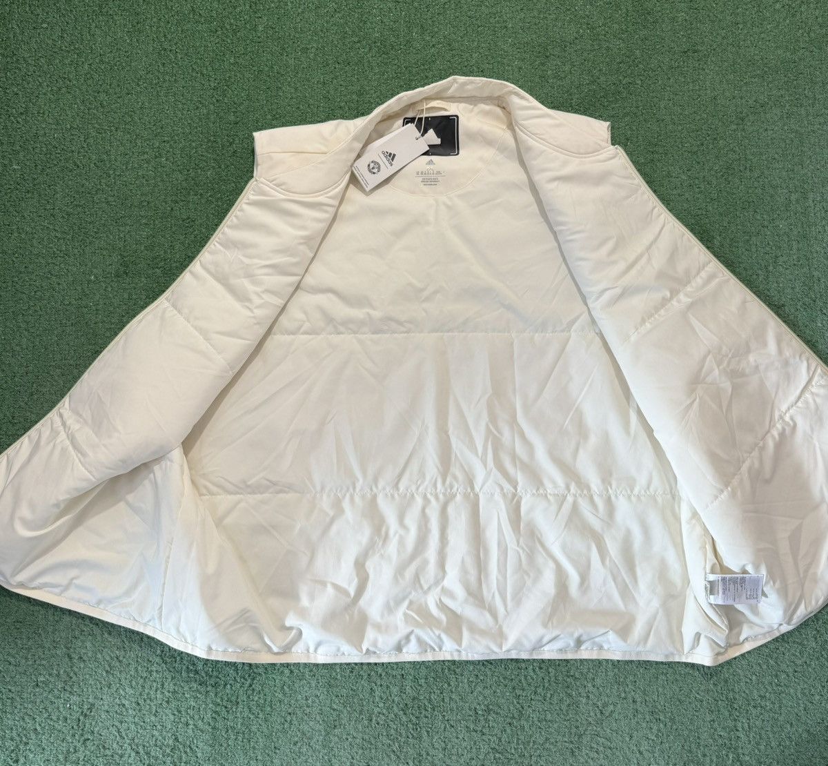 Adidas Adidas x Manchester United Vest Cream White Size US XXL / EU 58 / 5 - 6 Thumbnail
