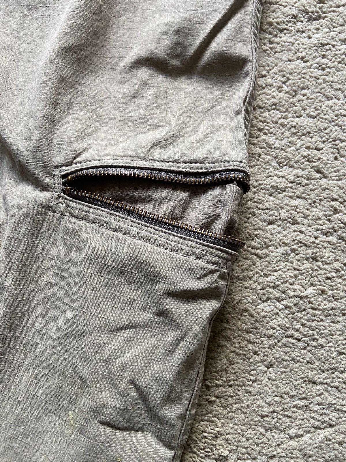 Avirex Vintage Avirex Multi Zipper Pocket Parachute Bondage Pants Size US 34 / EU 50 - 16 Thumbnail