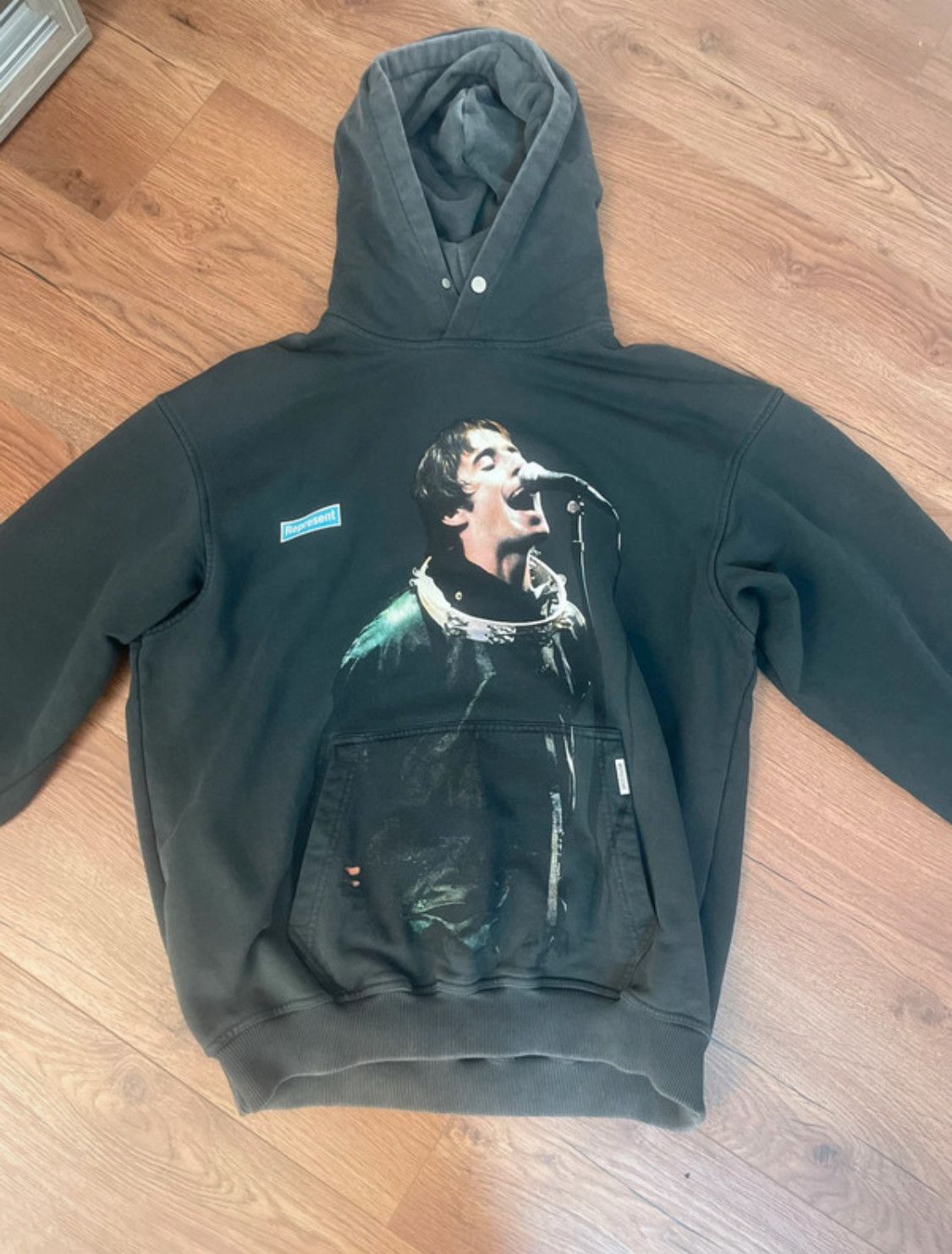 Represent Clo. Represent liam gallagher tambourine hoodie Size US M / EU 48-50 / 2 - 1 Thumbnail