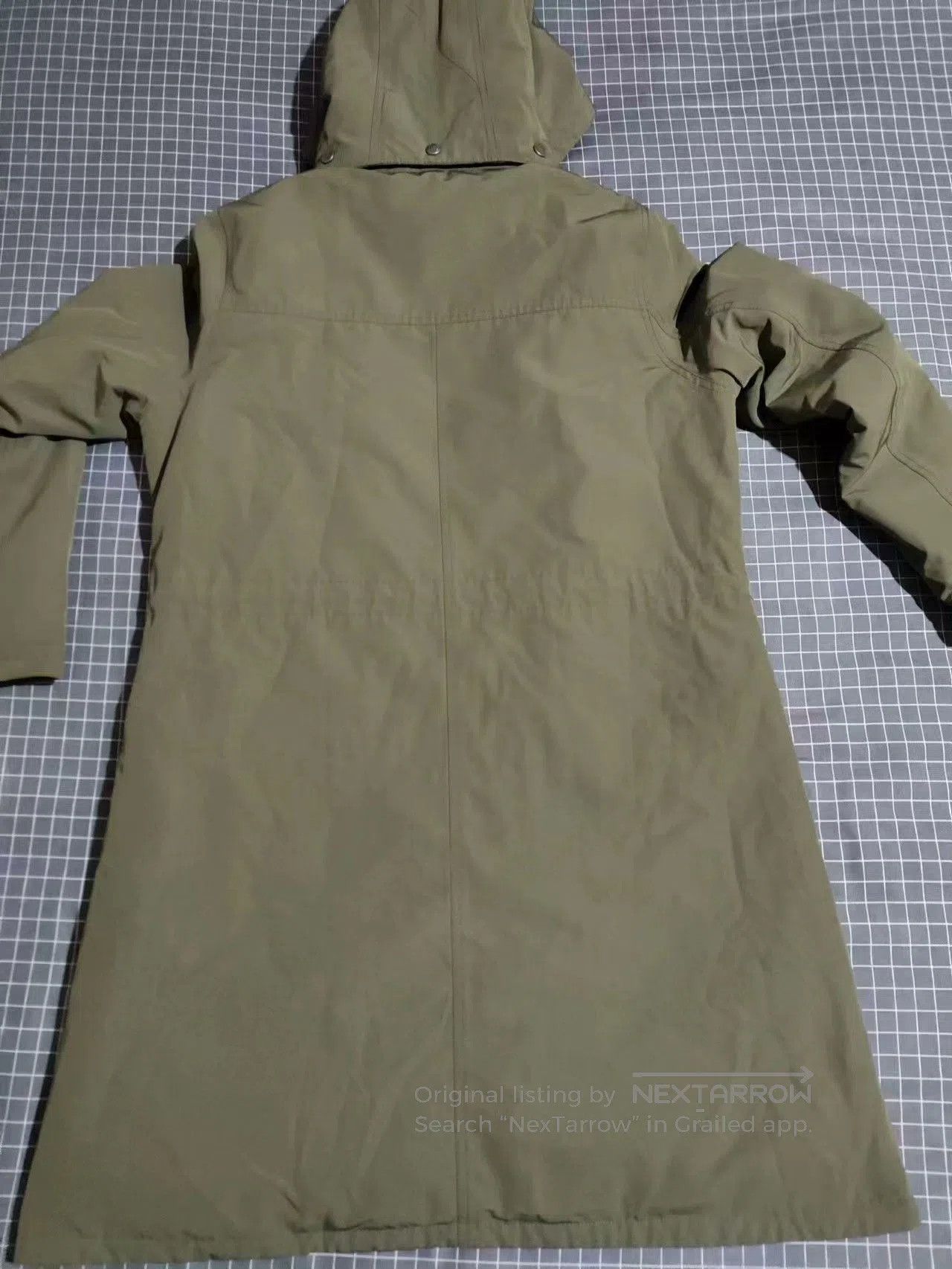 Barbour Barbour Women's Waterproof Long Coat. Size L / US 10 / IT 46 - 2 Thumbnail