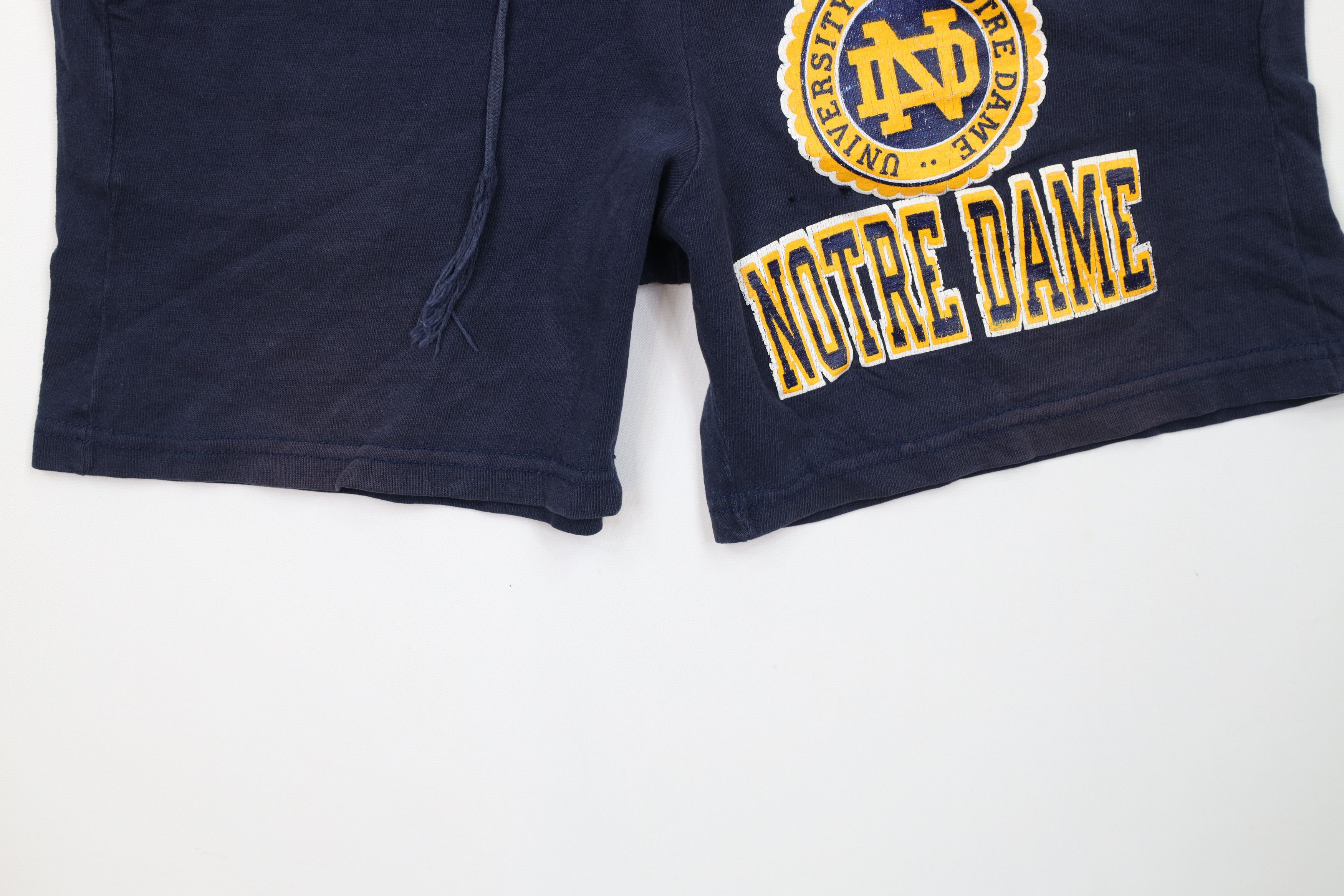Champion Vintage 90s Champion Dame University Above Knee Shorts USA Size US 32 / EU 48 - 4 Thumbnail