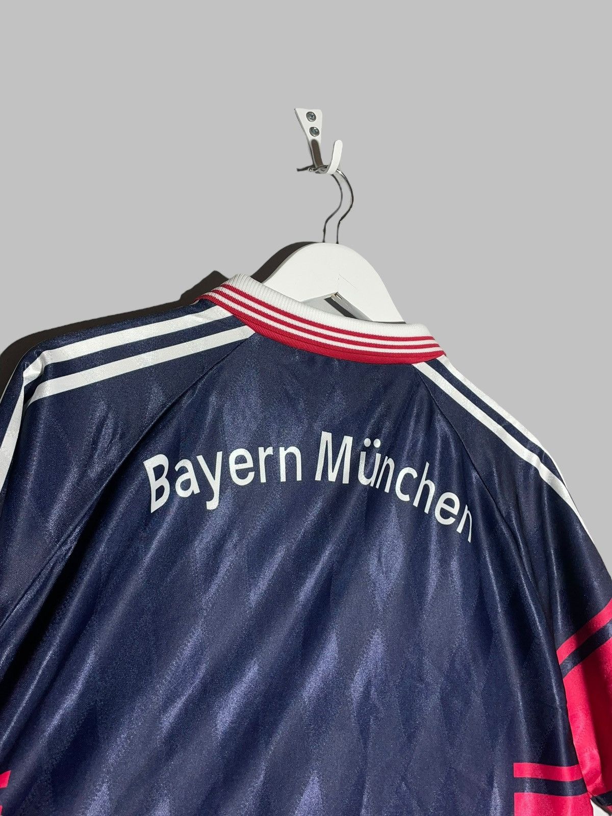 Adidas × Vintage Bayern Munchen Adidas 1997/99 Home VIN Football Shirt Size US XL / EU 56 / 4 - 12 Thumbnail