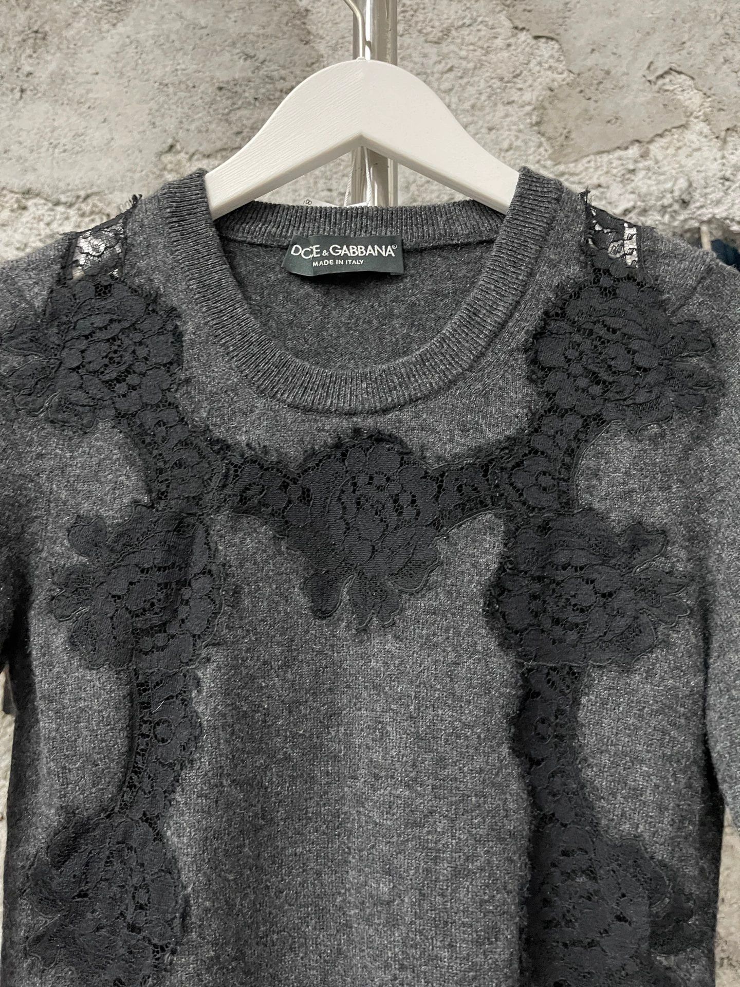 Dolce & Gabbana DG lace cutout sweater IT 36 new Size XS / US 0-2 / IT 36-38 - 3 Thumbnail