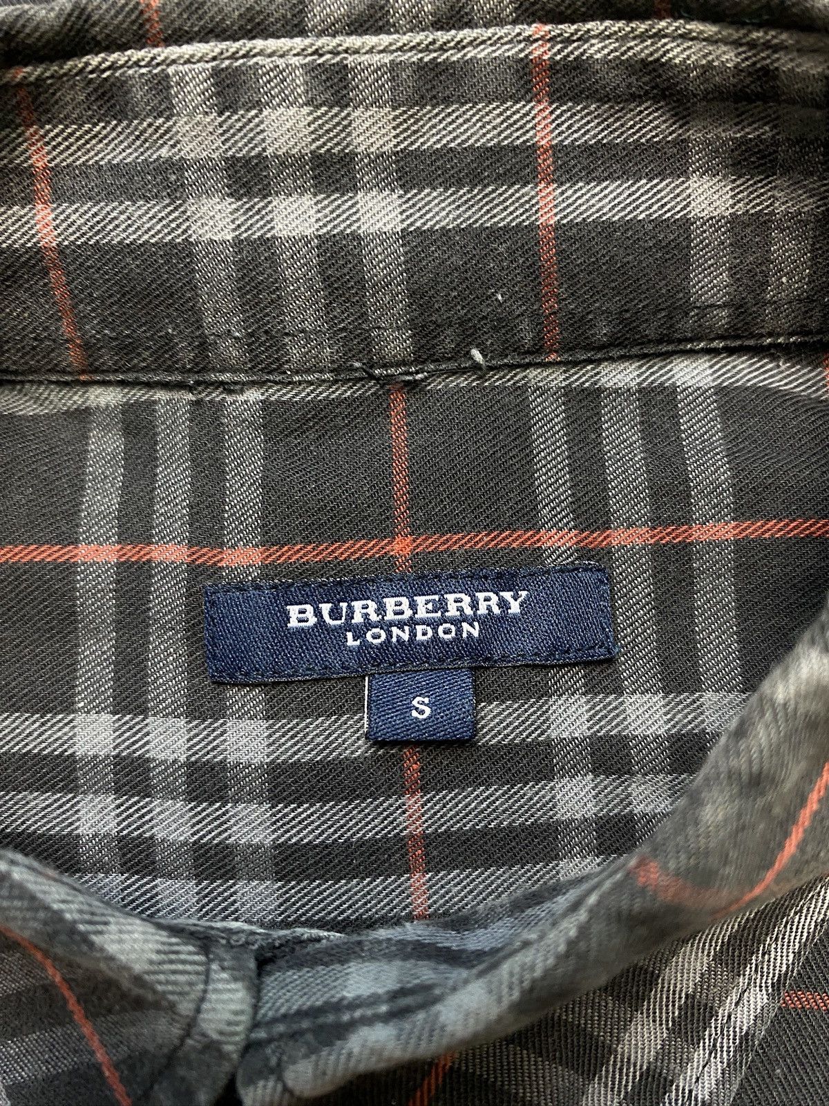 Burberry × Designer × Vintage Burberry grey checkered shirt nova check vintage Y2K luxury Size US S / EU 44-46 / 1 - 6 Thumbnail