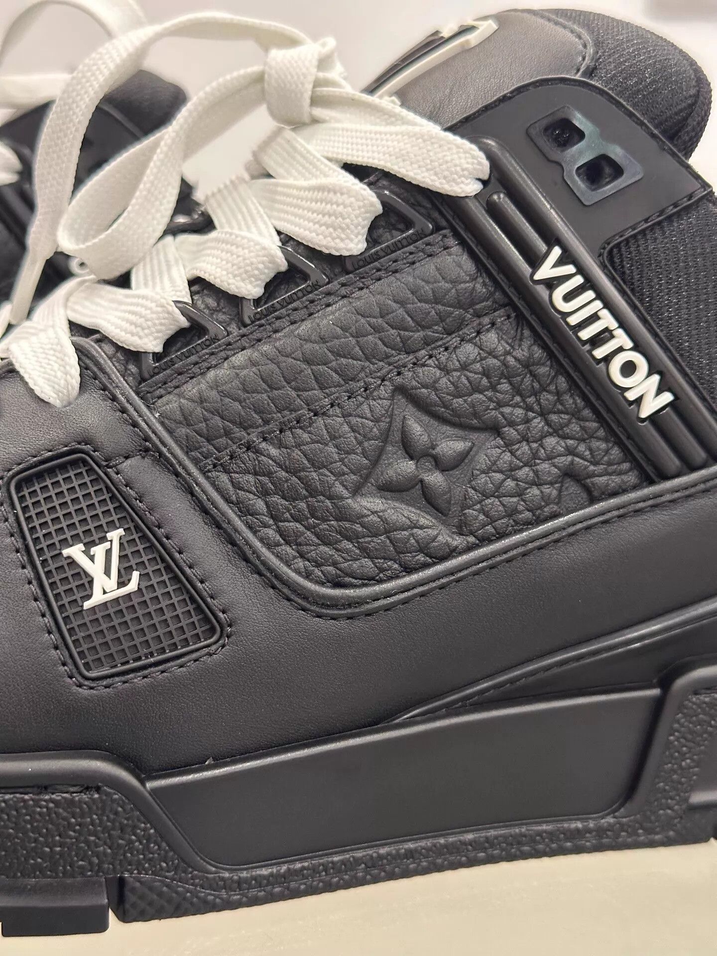 Louis Vuitton LV Embossed Monogram Black Trainer Men's UK6.5 (40.5) Size US 7.5 / EU 40-41 - 8 Thumbnail