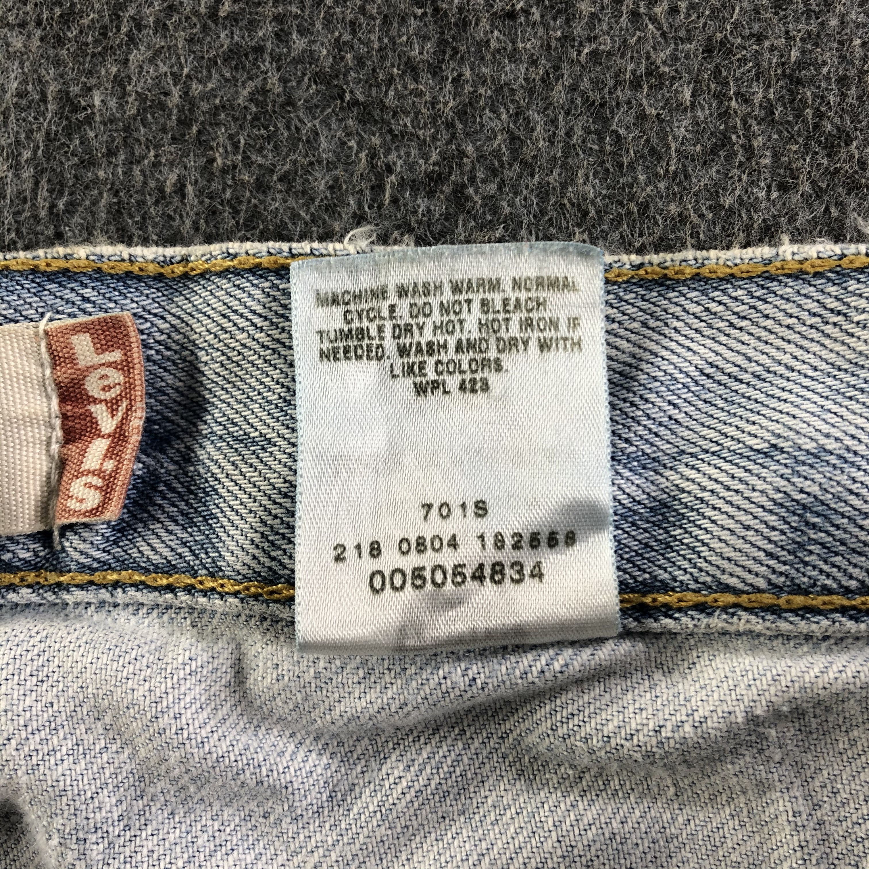Levi's Vintage Light Wash Levis 505 Jeans-J3197 Size US 34 / EU 50 - 12 Thumbnail