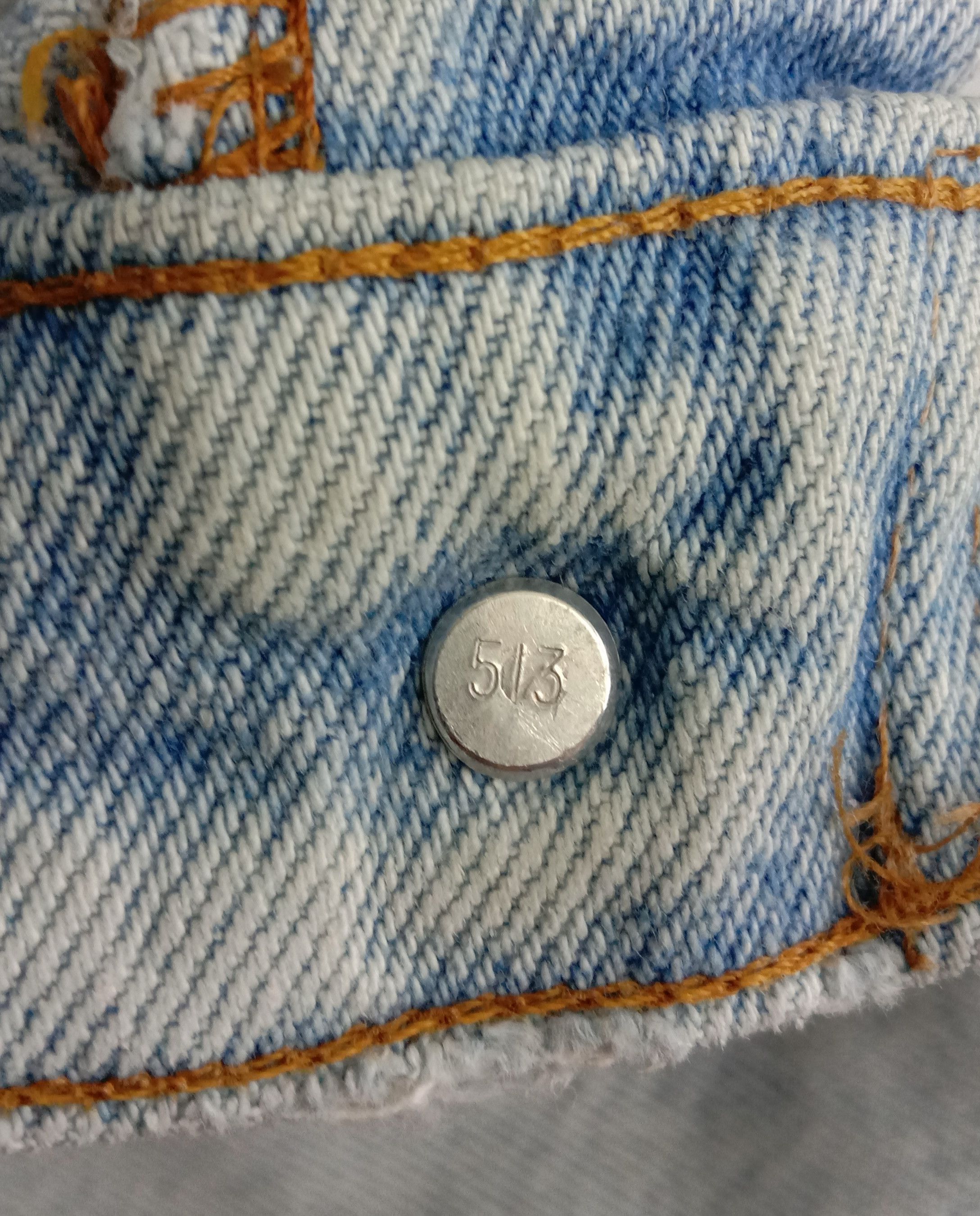 Levi's Vintage 90s Levi's 550 Jeans Light Wash Relaxed Fit Denim Size US 30 / EU 46 - 10 Thumbnail