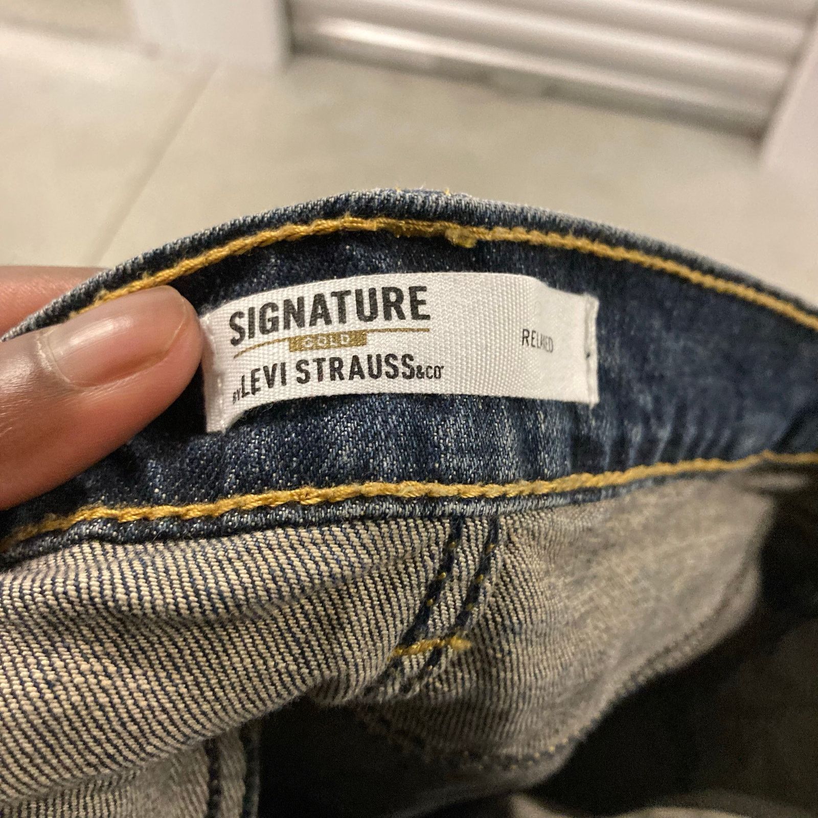 Levi's × Vintage Y2K relaxed faded Levi’s Jeans 30x32 Size US 30 / EU 46 - 6 Thumbnail
