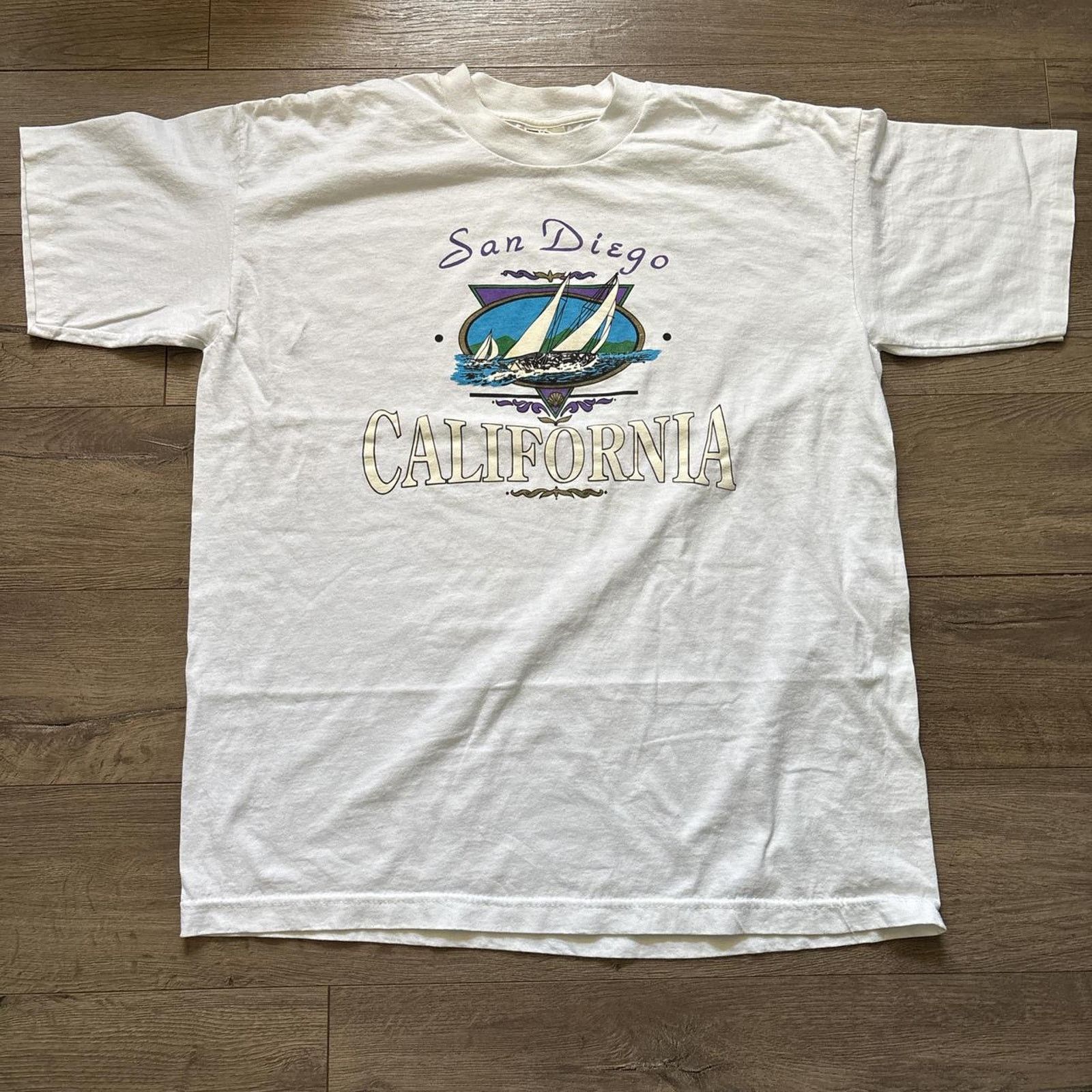 Other Vintage beach tshirt Size US L / EU 52-54 / 3 - 1 Thumbnail