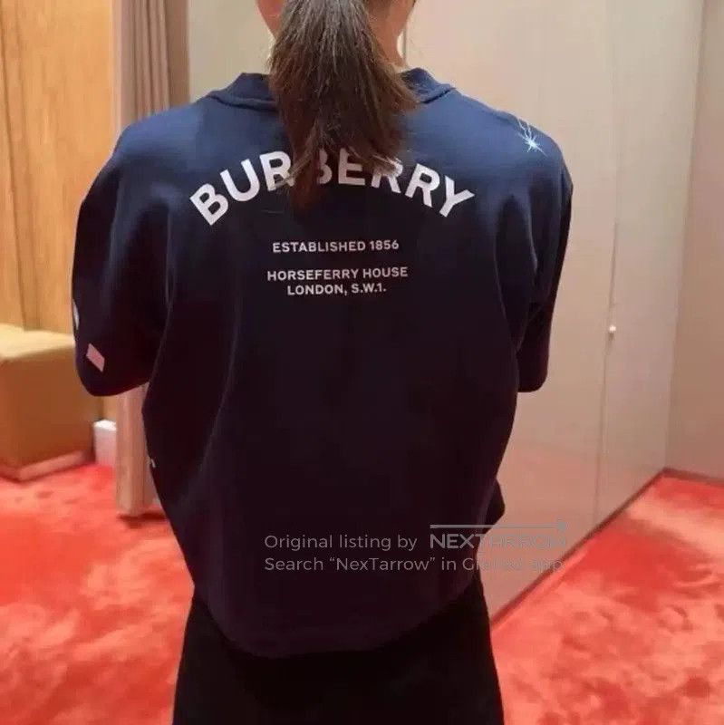 Burberry Burberry Women's Deep Blue Cotton T-Shirt. Size XS / US 0-2 / IT 36-38 - 6 Thumbnail