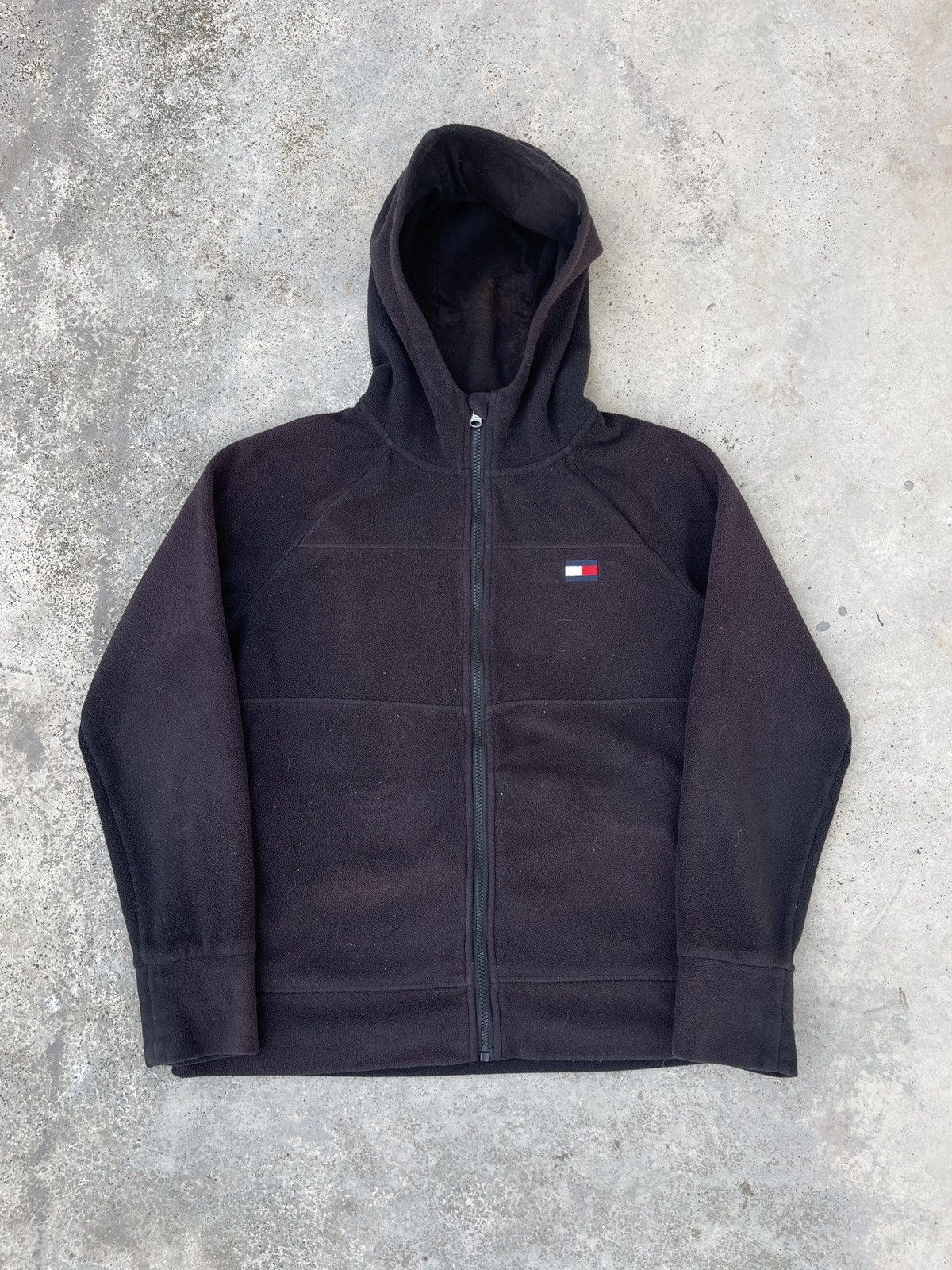 Tommy Hilfiger × Vintage Vintage Faded Black Tommy Hilfiger Zip Up Fleece Size US M / EU 48-50 / 2 - 1 Thumbnail