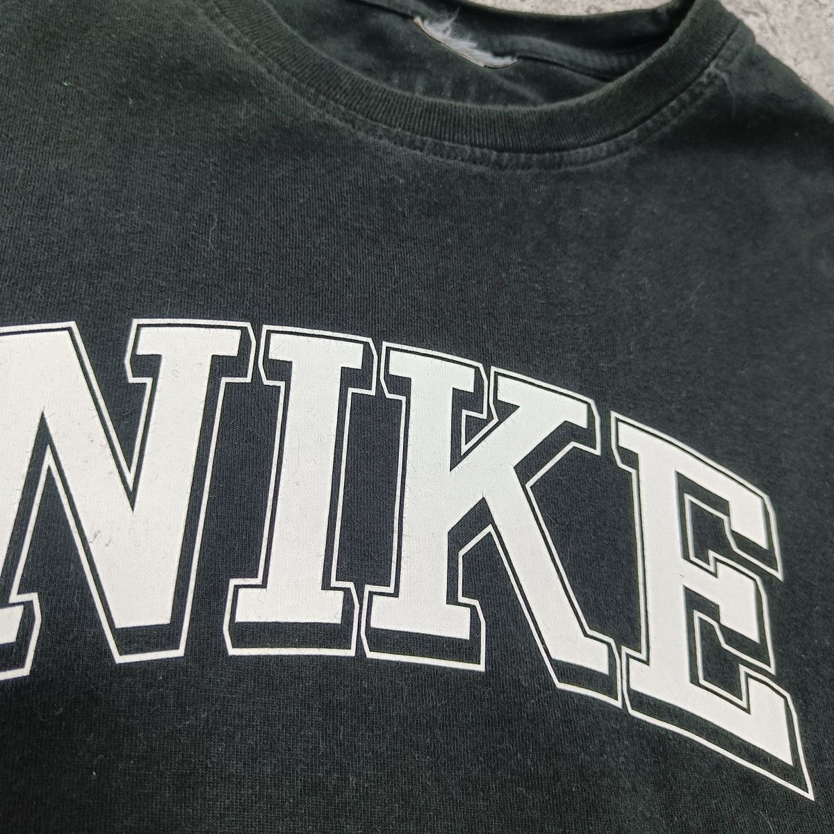Vintage Vintage 00s Nike Big Logo washed tank top y2k hype og Size US M / EU 48-50 / 2 - 3 Thumbnail
