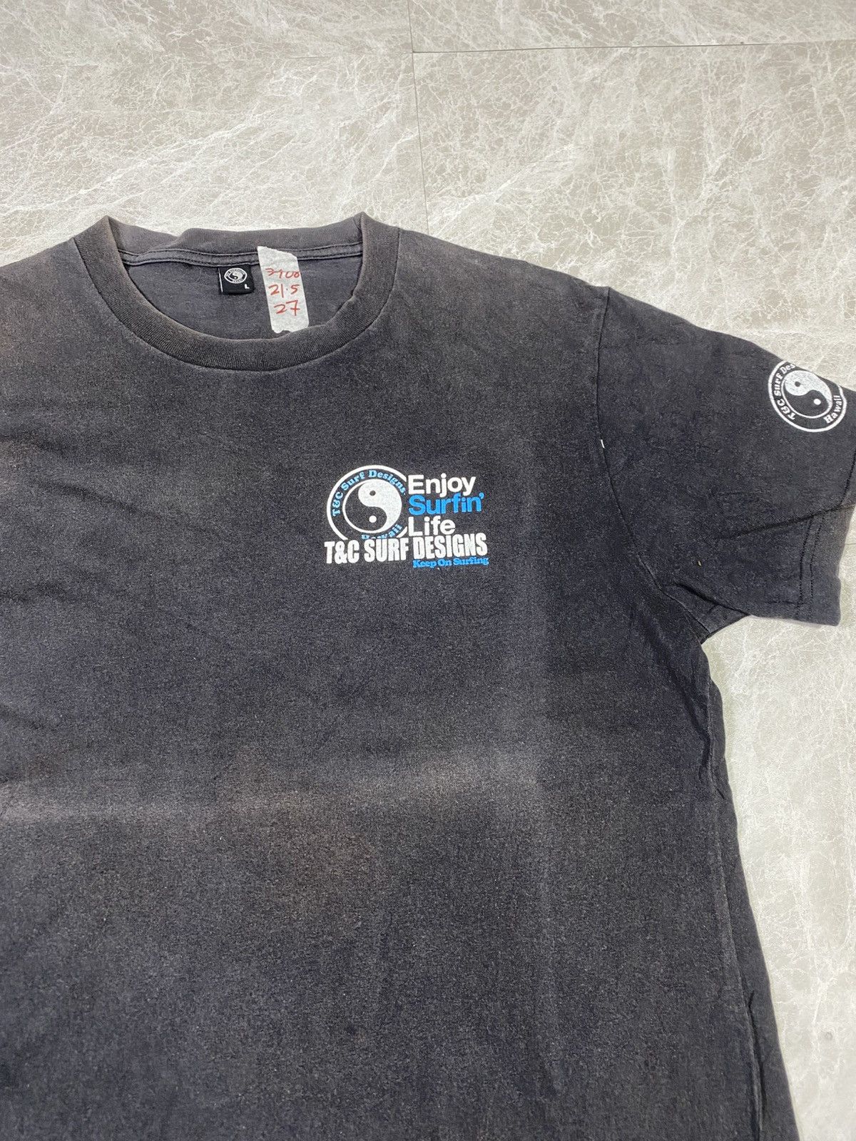 Vintage Distressed surfin tee size L big logo T&C surf Size US L / EU 52-54 / 3 - 8 Thumbnail